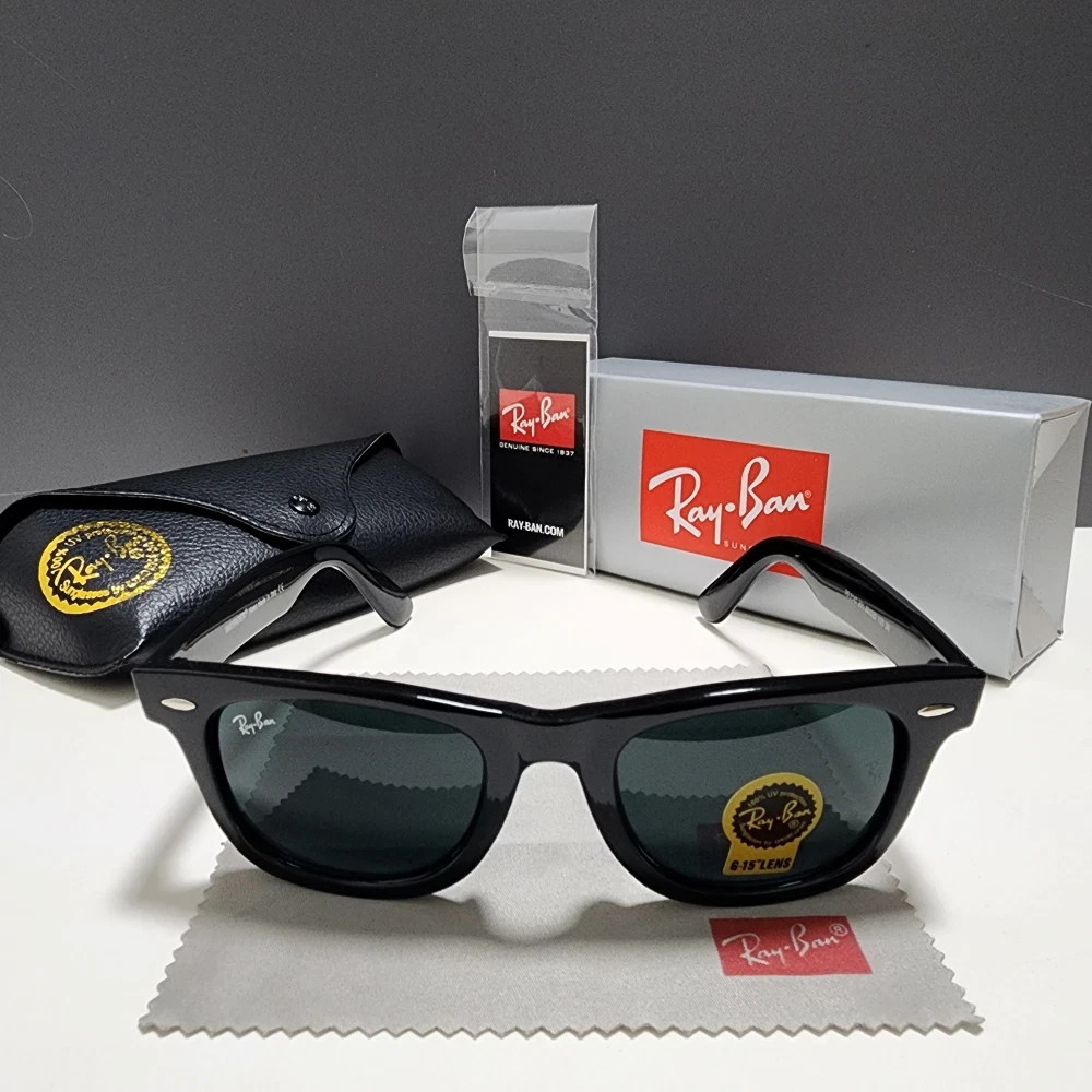 Ray-Ban RB2140 Wayfarer Sunglasses Glossy Black Frame Glass Gray Lens 50 mm New