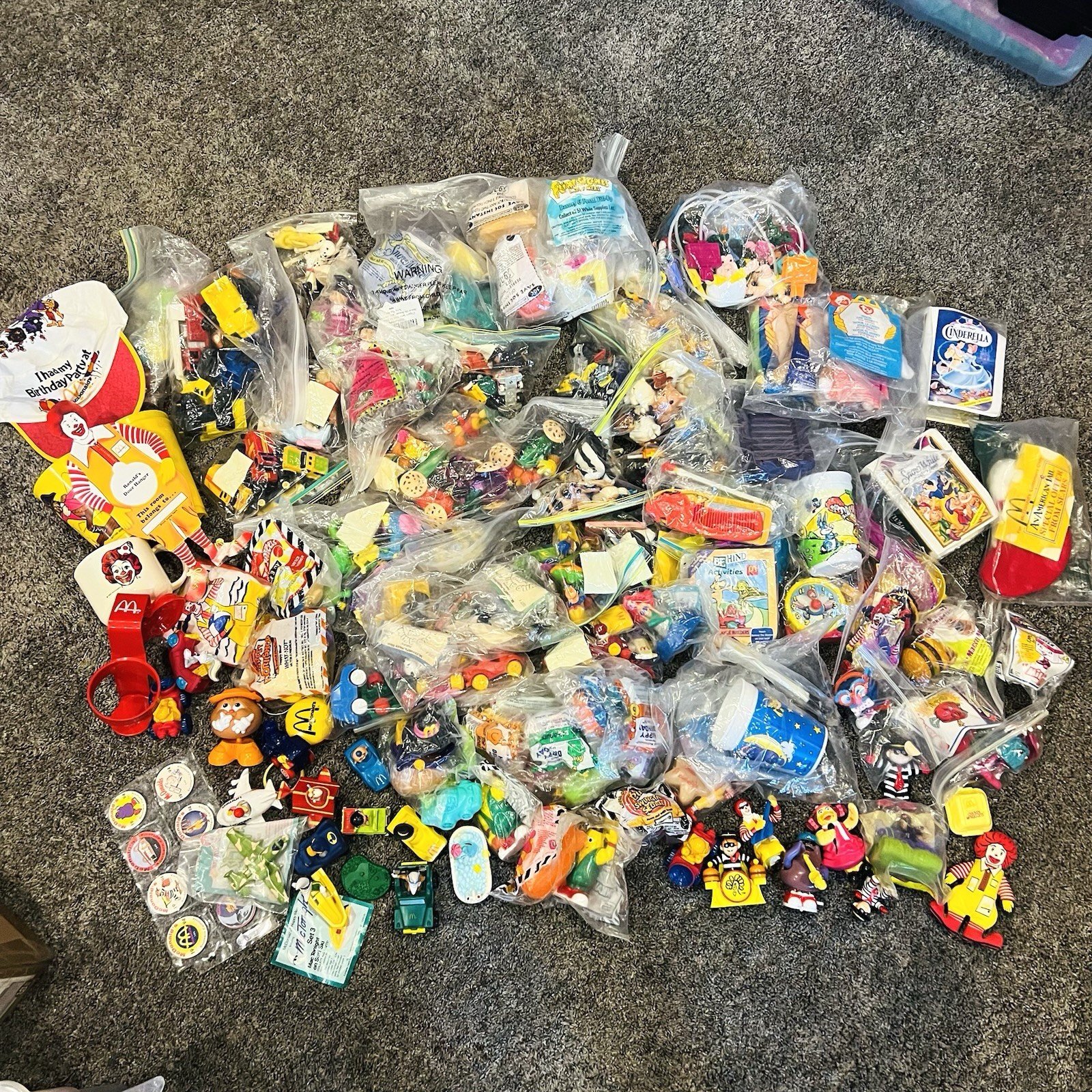 Vintage 1980s 1990s McDonald’s Happy Meal Toy Lot 16 Lbs 200 Pcs Rare Extras