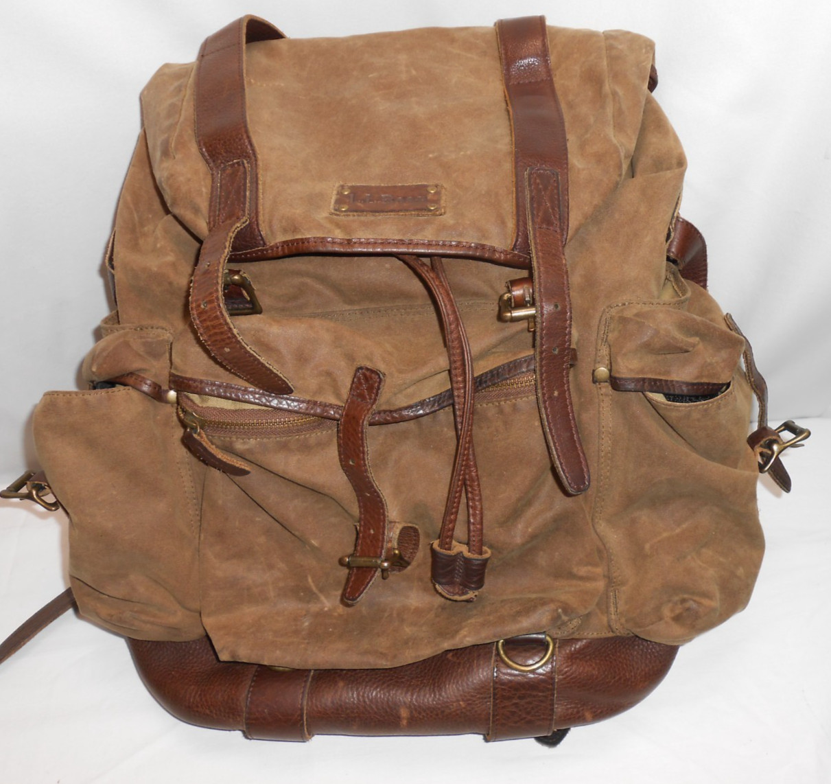 Vintage L.L. Bean Continental Rucksack Backpack Waxed Canvas Leather NICE