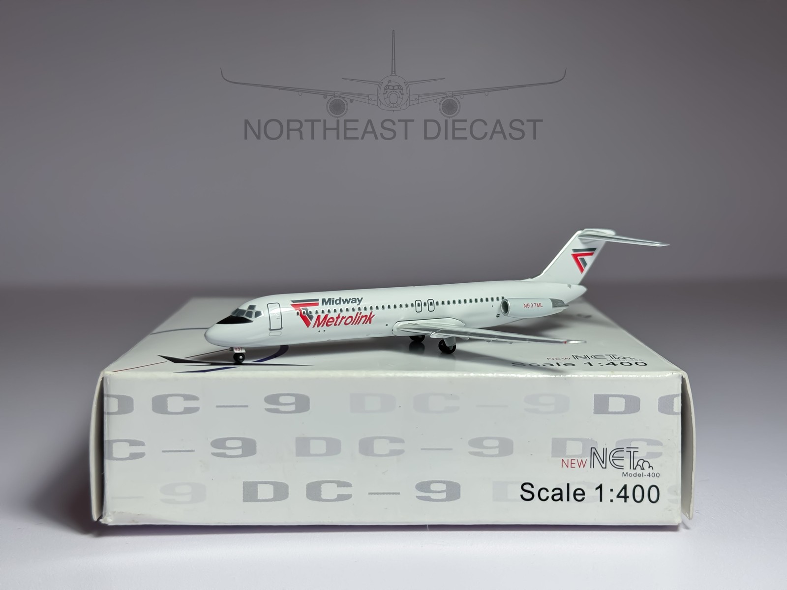 1:400 Net Models Midway Metrolink Douglas DC-9-30 N937ML 1:400 Net Models Midway Metrolink Douglas DC-9-30 N937ML