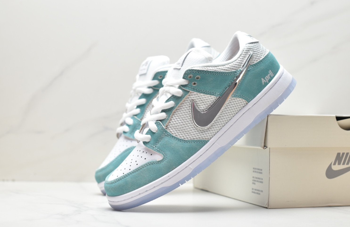 New SB Low April Skateboards Turbo Green Men\'s FD2562-400 N2