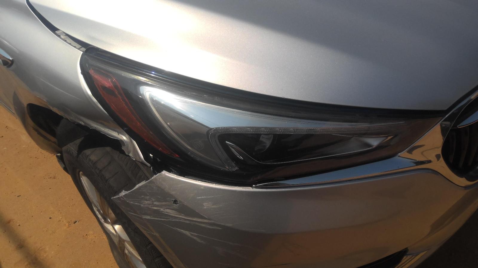 Used Right Headlight Assembly fits: 2019 Buick Enclave LED Right Grade C