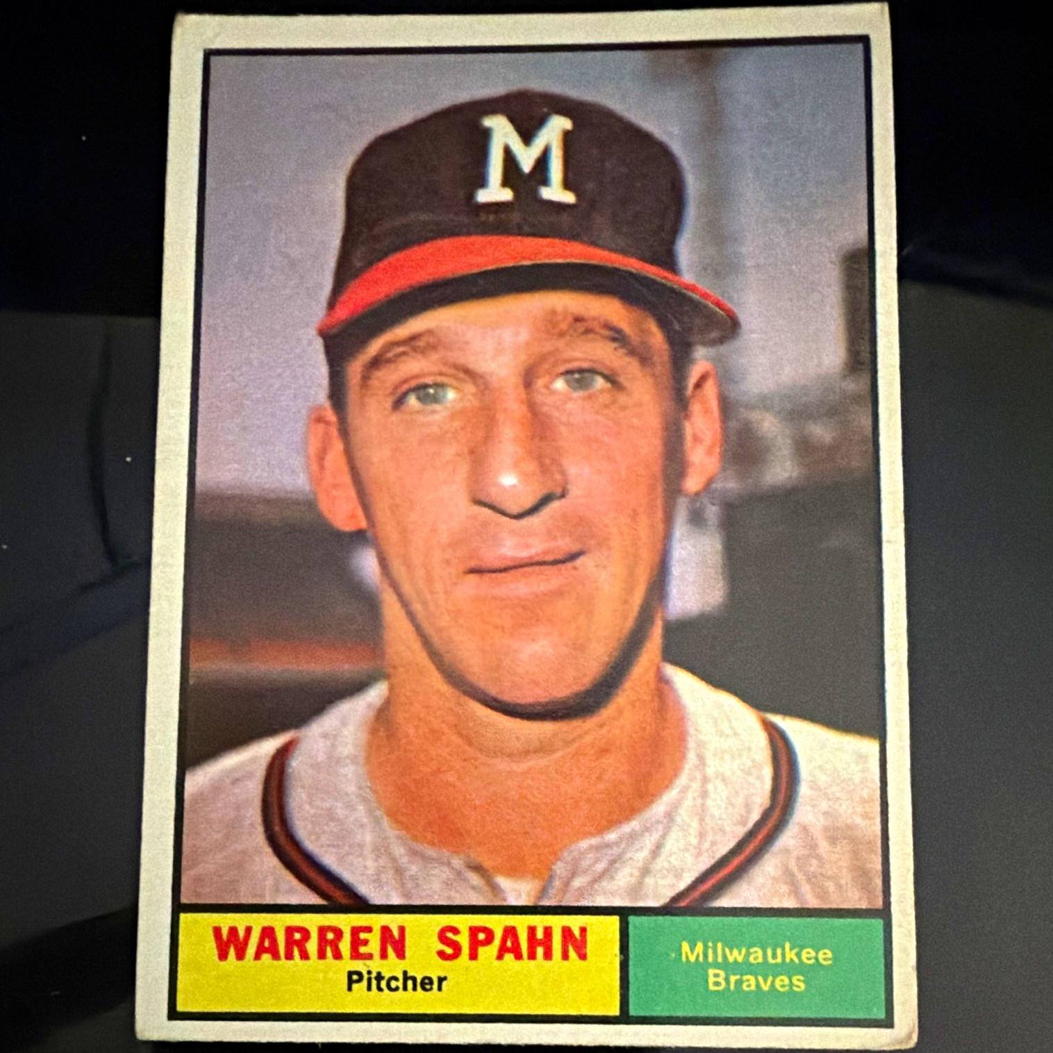 Topps Warren Spahn #200 Milwaukee Braves MLB Baseball 1961 Topps Base Set