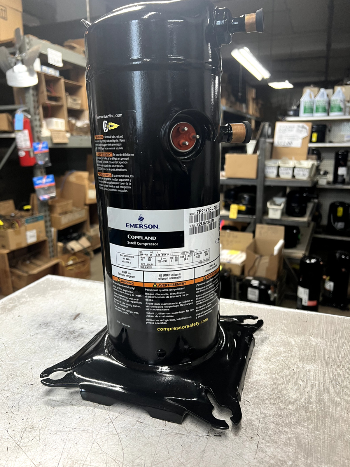 COPELAND ZP23K6E-PFV-130 230V 60HZ 1PH 23,000 BTU R-FOUR TEN A SCROLL A/C COMP COPELAND ZP23K6E-PFV-130 230V 60HZ 1PH 23,000 BTU R-FOUR TEN A SCROLL A/C COMP