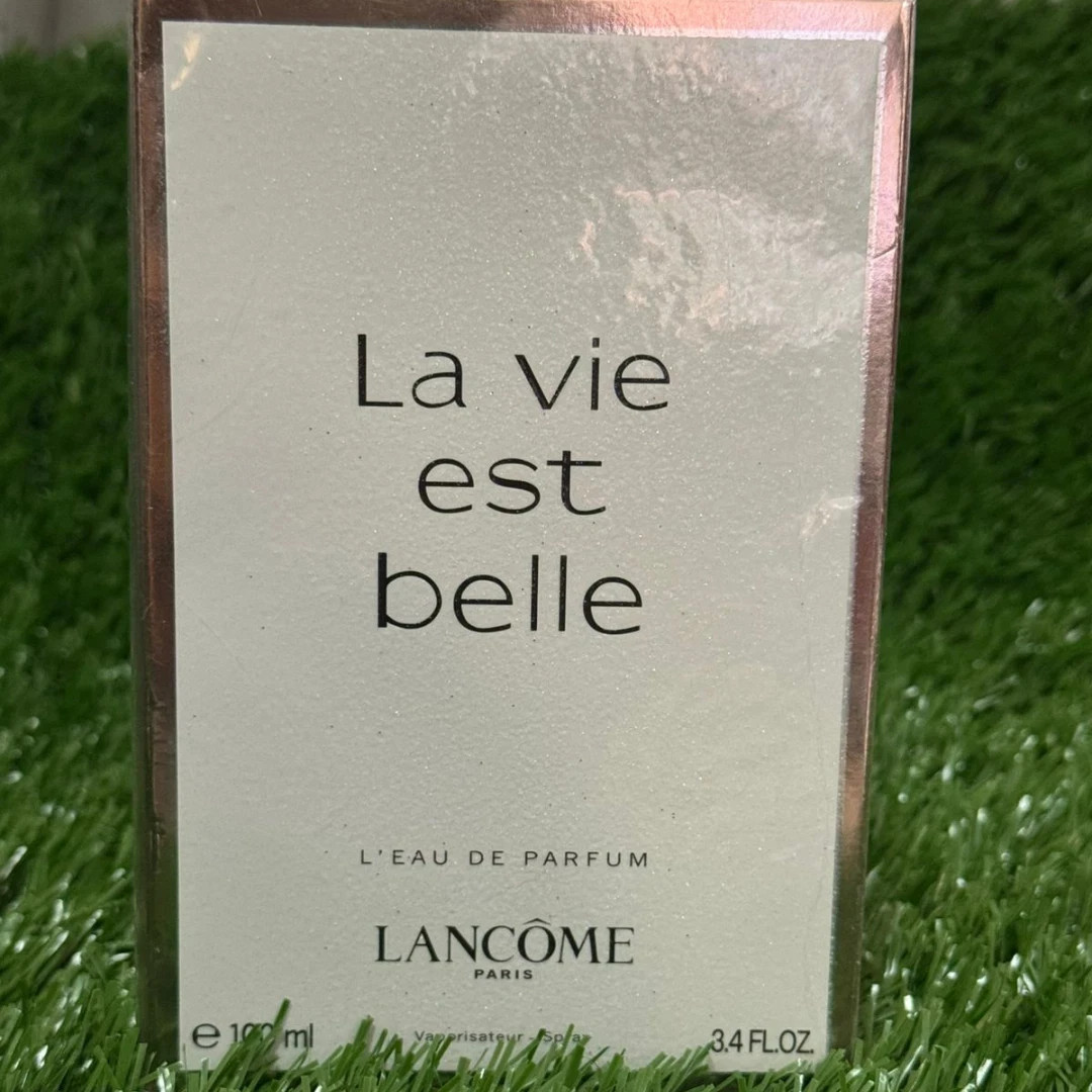 Lancôme La Vie Est Belle Eau de Parfum for Women – 3.4 oz 100 ml