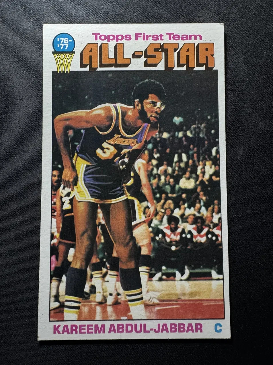 1976-77 Topps #126 Kareem Abdul-Jabbar EX Los Angeles Lakers All-Star HOF