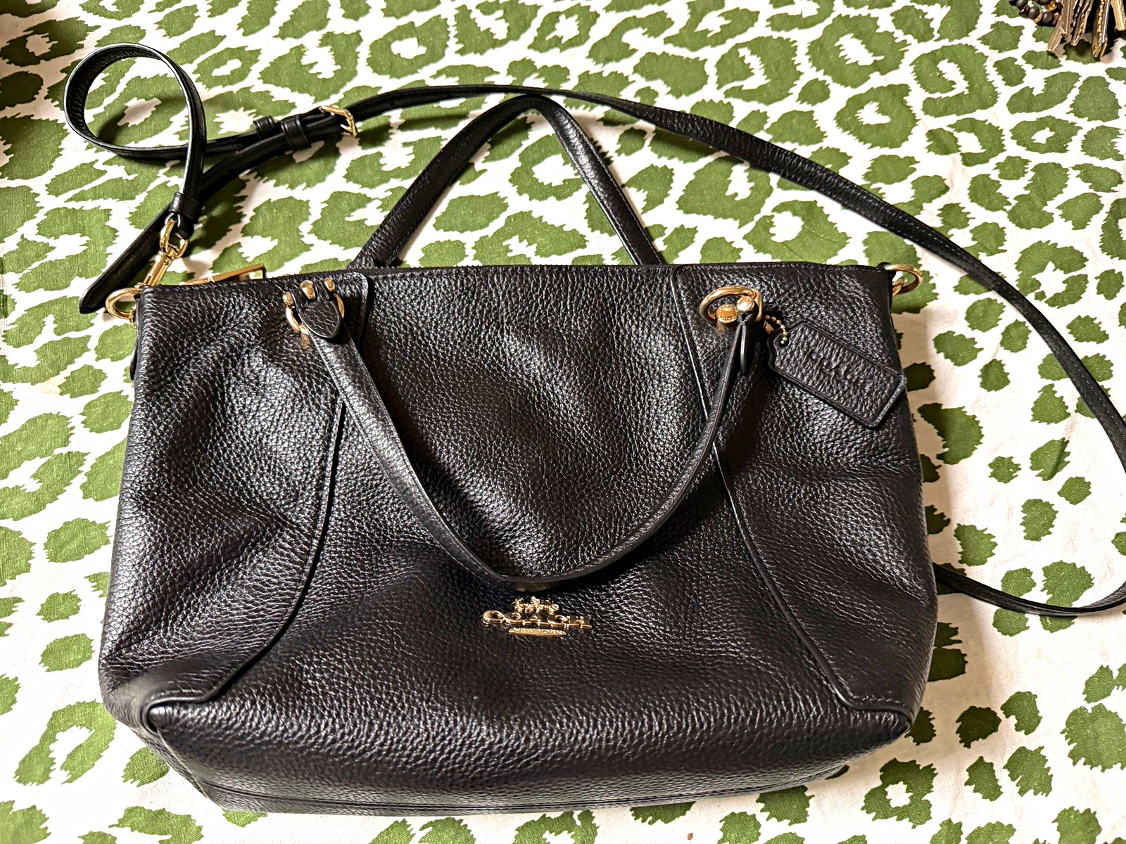 Coach Women’s Black Medium Crossbody Bag, Pebbled, Zip, Gold Hardware, Strap