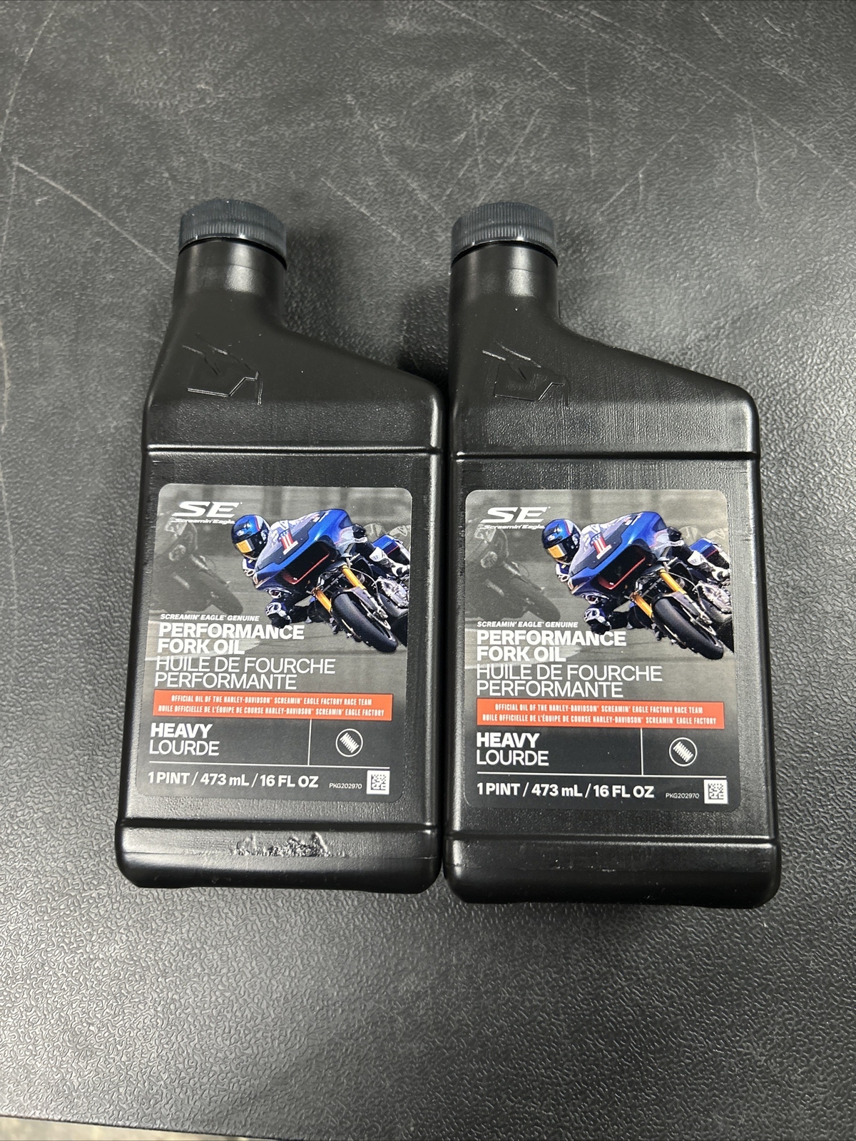 LOT OF 2 OEM GENUINE HARLEY-DAVIDSON SCREAMIN\' EAGLE PERFORMANCE FORK OIL LOT OF 2 OEM GENUINE HARLEY-DAVIDSON SCREAMIN\' EAGLE PERFORMANCE FORK OIL