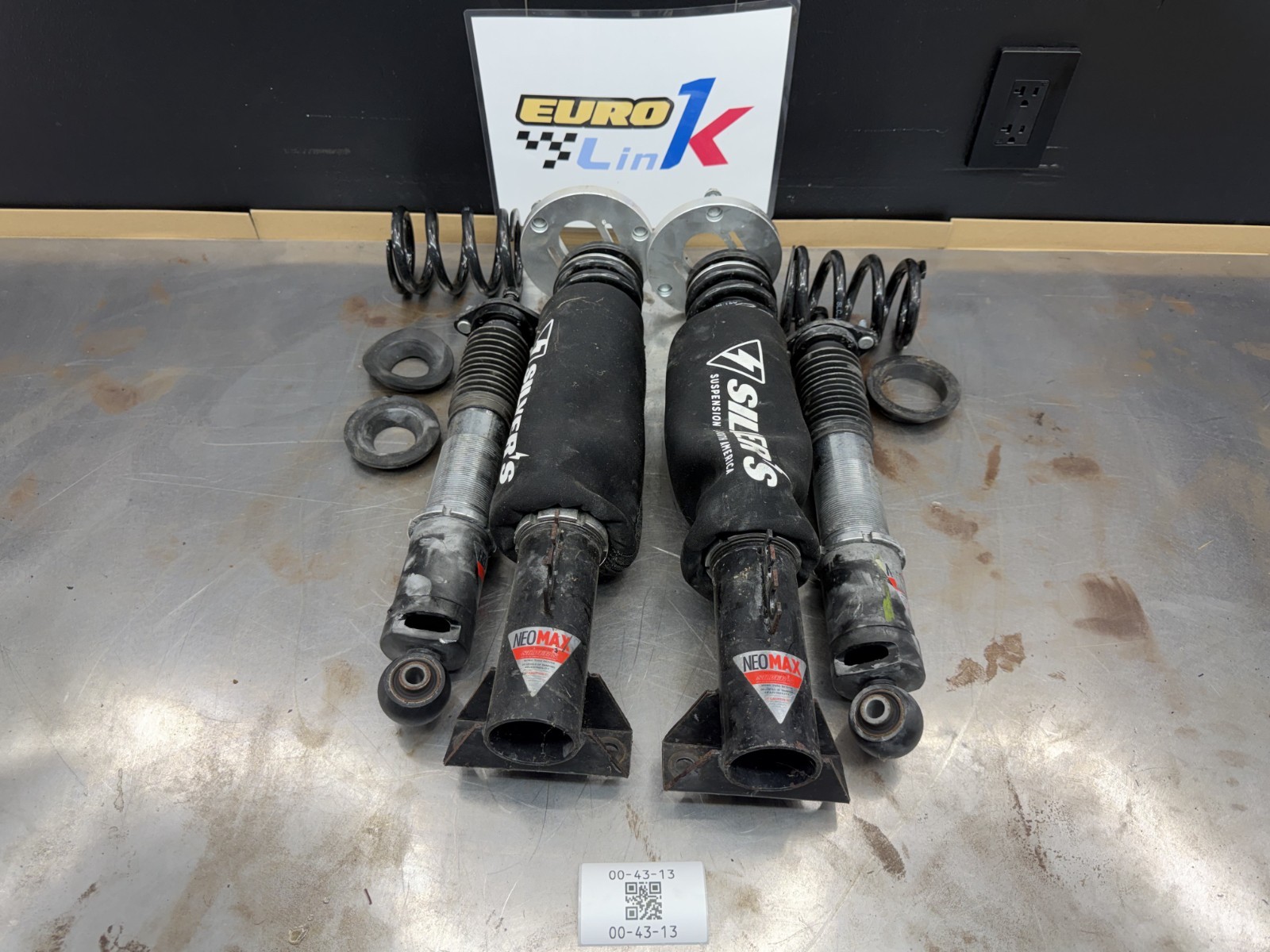 Silver's NEOMAX Coilovers for 97-02 BMW Z3 (E36/7) (6 Cylinder) 2.8L 2.5L 3.0L