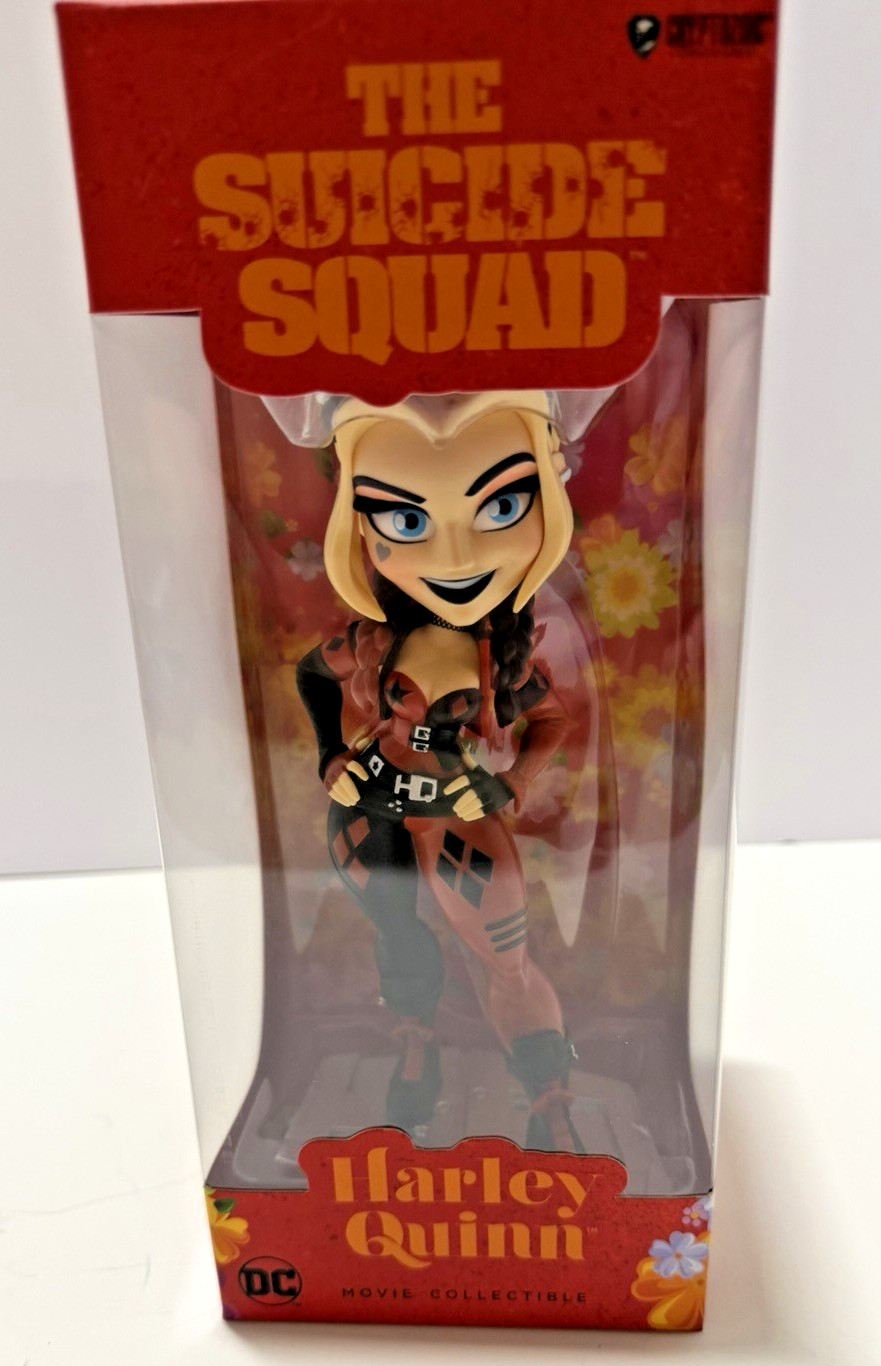 Cryptozoic Entertainment DC Universe Harley Quinn Suicide Squad Cryptozoic Entertainment DC Universe Harley Quinn Suicide Squad