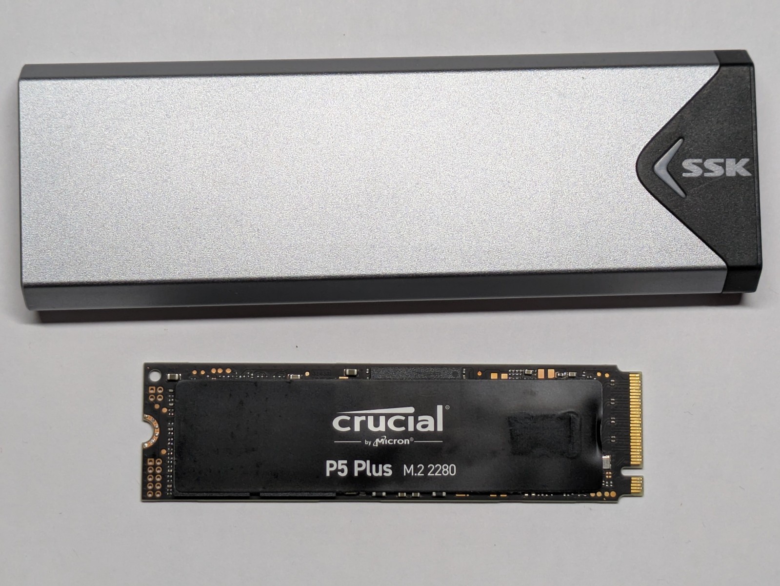 Crucial P5 Plus 2TB Gen4 NVMe SSD 98% Health + SSK USB-C Enclosure