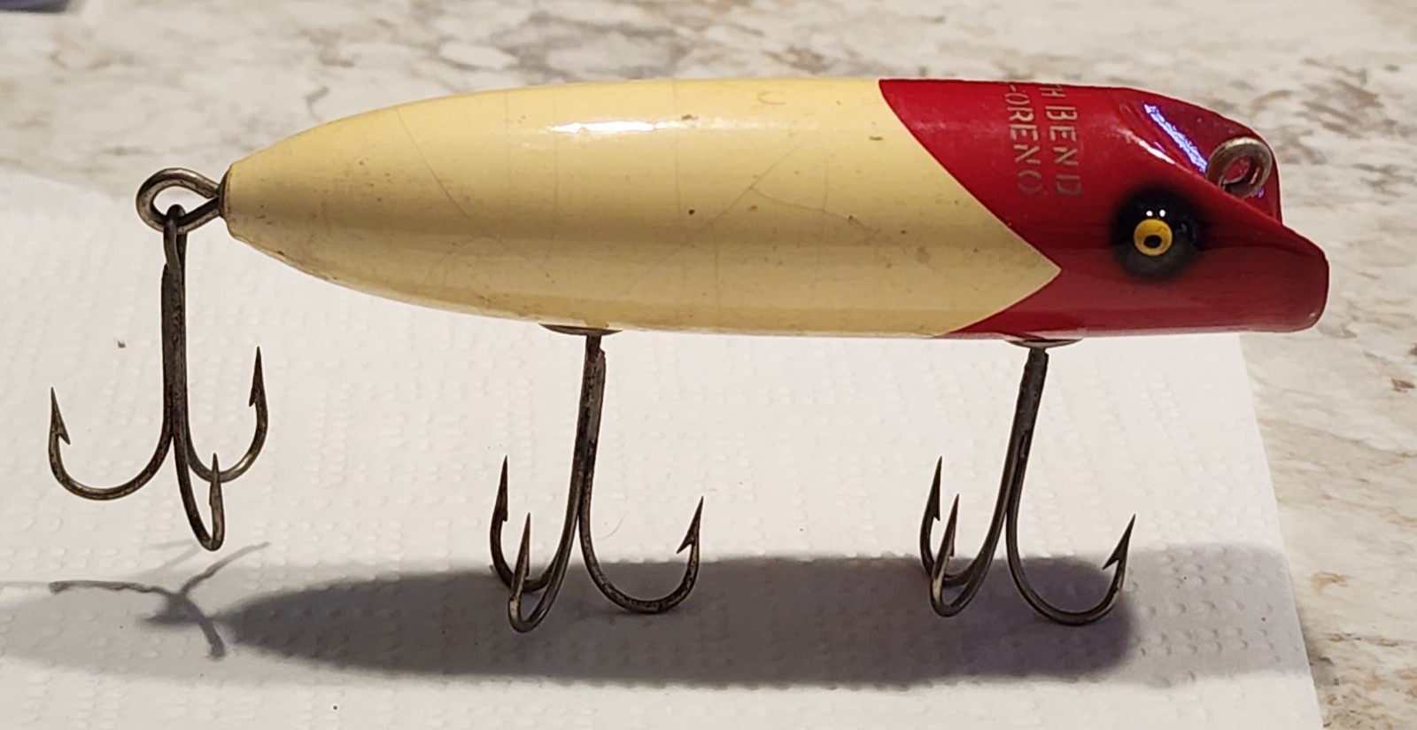 Vintage South Bend Oreno Fishing Lure Red And White 3 Hooks 4”