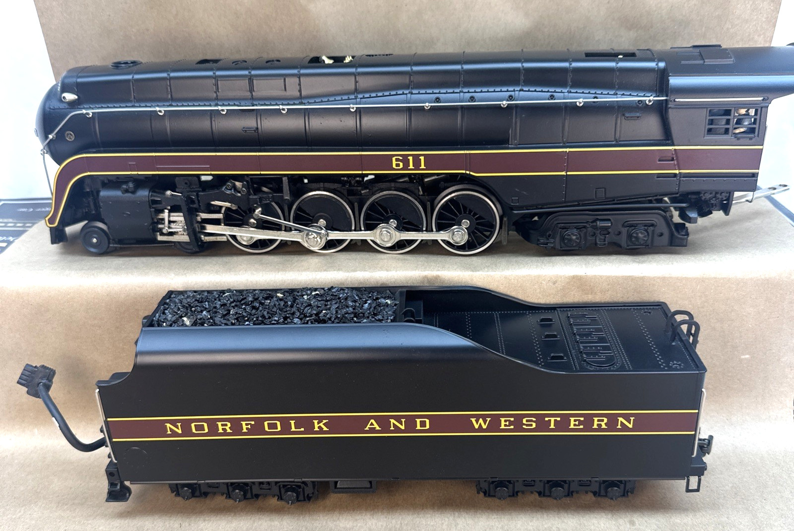 MTH 20-3024-1 Premier N&W Norfolk & Western J 4-8-4 Steam Locomotive #611 MTH 20-3024-1 Premier N&W Norfolk & Western J 4-8-4 Steam Locomotive #611