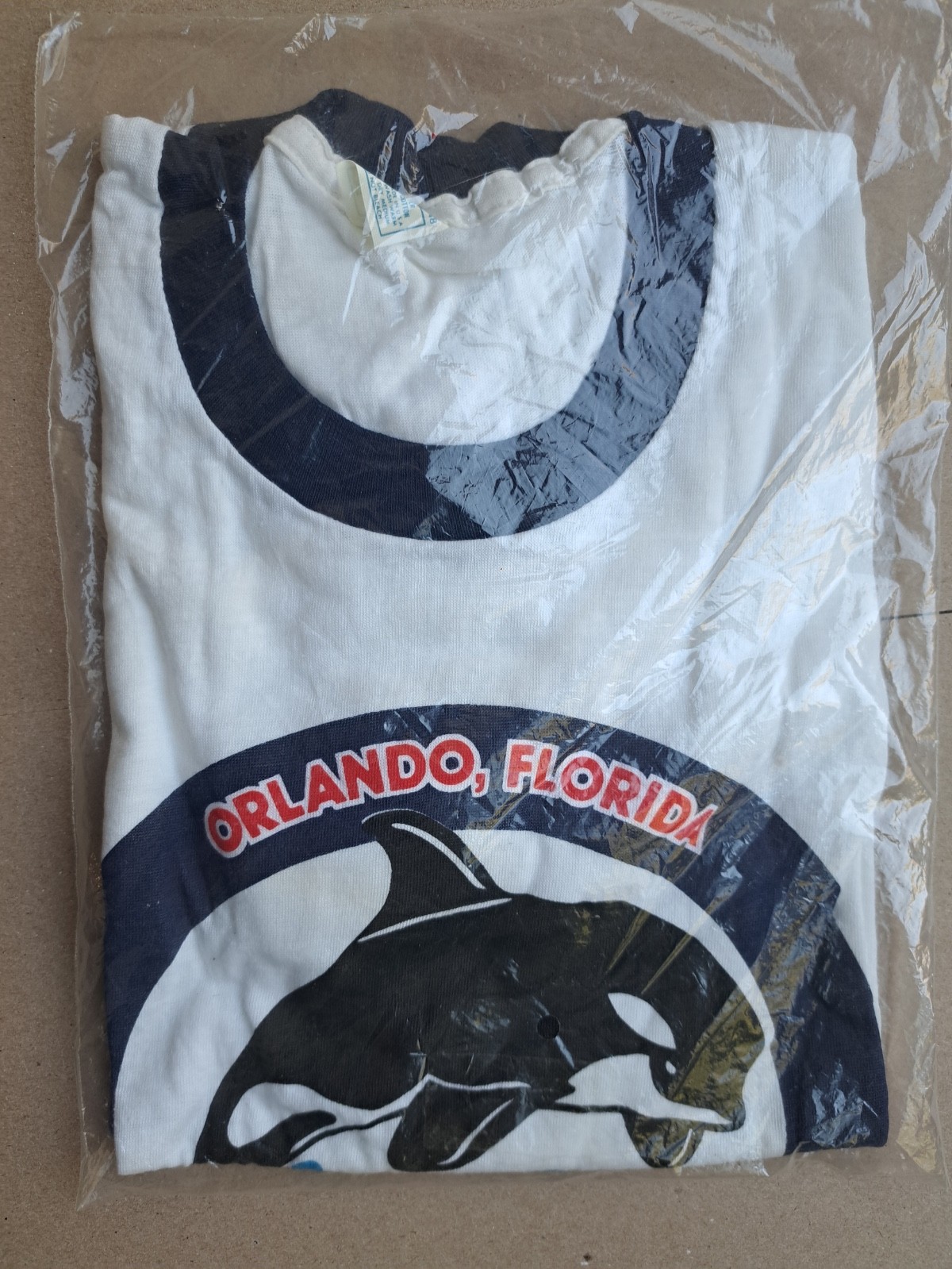 Vintage SEA WORLD Orlando Florida Ringer Shirt, XL, New and Still Sealed Vintage SEA WORLD Orlando Florida Ringer Shirt, XL, New and Still Sealed