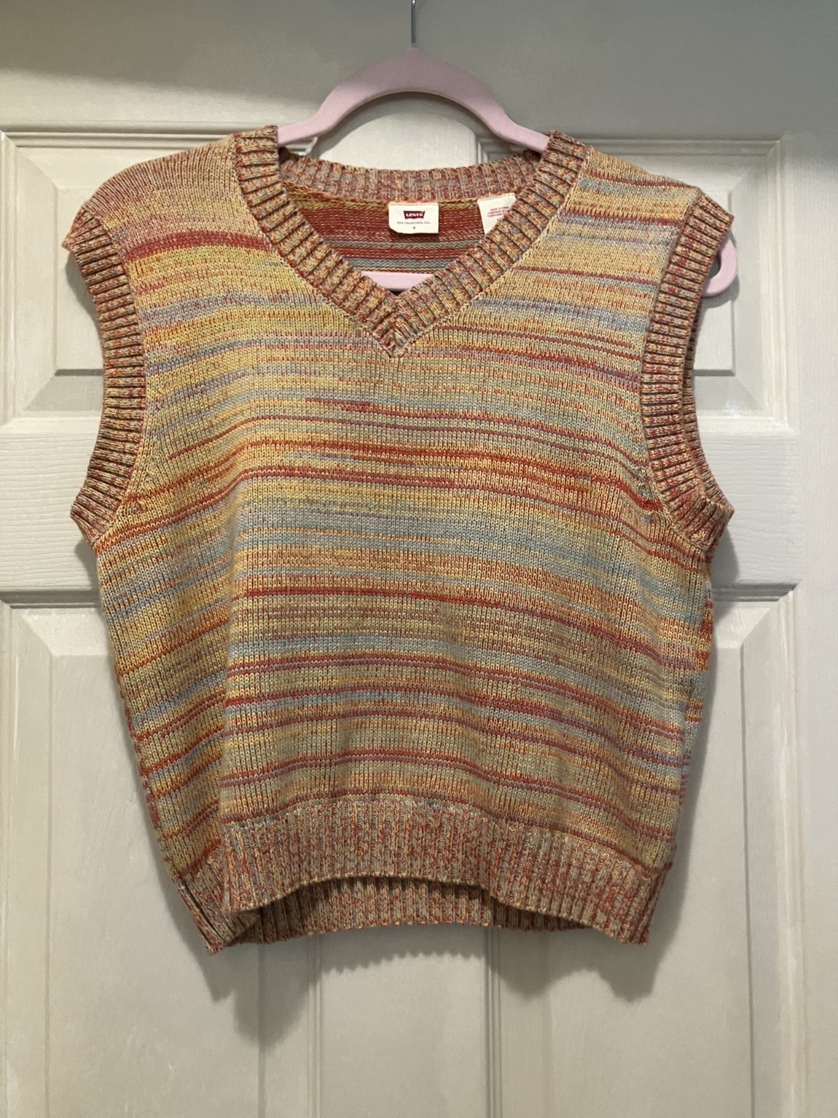 Vintage Levis women\'s tank approx 1990-1995 Vintage Levis women\'s tank approx 1990-1995