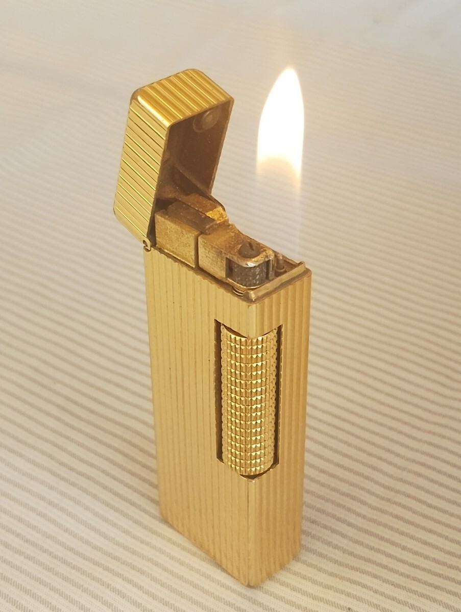Dunhill 1980s Roller Lighter Overhauled Collectible Used Dunhill 1980s Roller Lighter Overhauled Collectible Used