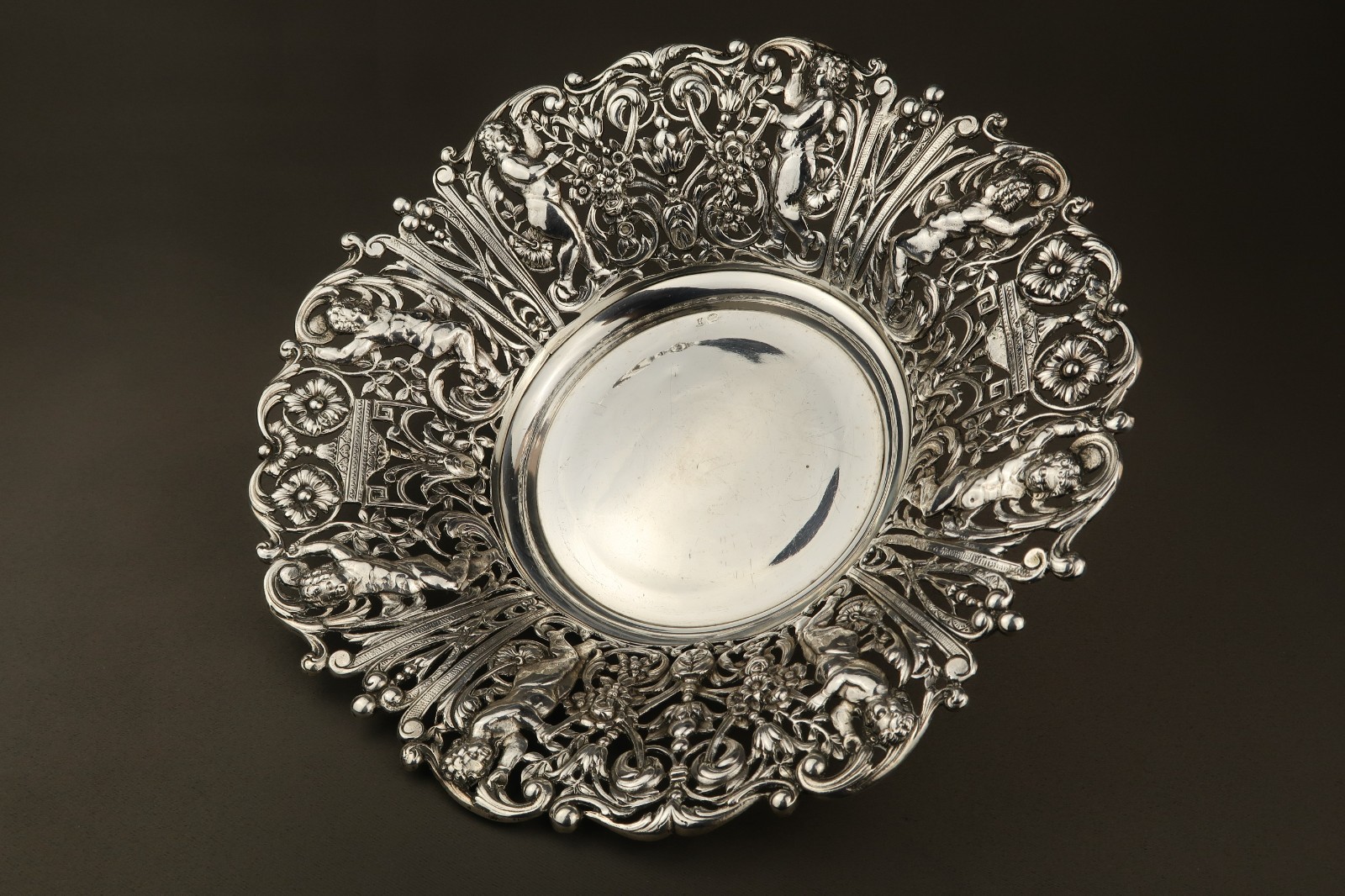 Antique Spanish Sterling Silver Repousse Cherubs Pierced Bowl Antique Spanish Sterling Silver Repousse Cherubs Pierced Bowl