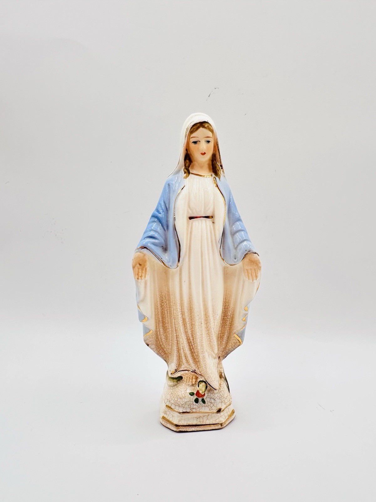 Vintage Virgin Mary Madonna Ceramic Figurine 7\