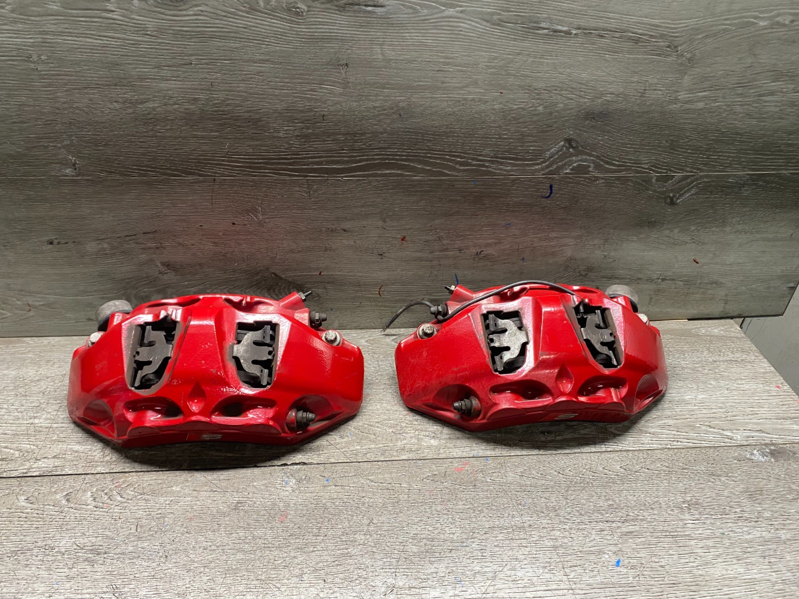 OEM 2018-2024 AUDI S4 S5 PAIR FRONT BRAKE CALIPERS AKEBONO CALIPER 6 PISTON L&R OEM 2018-2024 AUDI S4 S5 PAIR FRONT BRAKE CALIPERS AKEBONO CALIPER 6 PISTON L&R