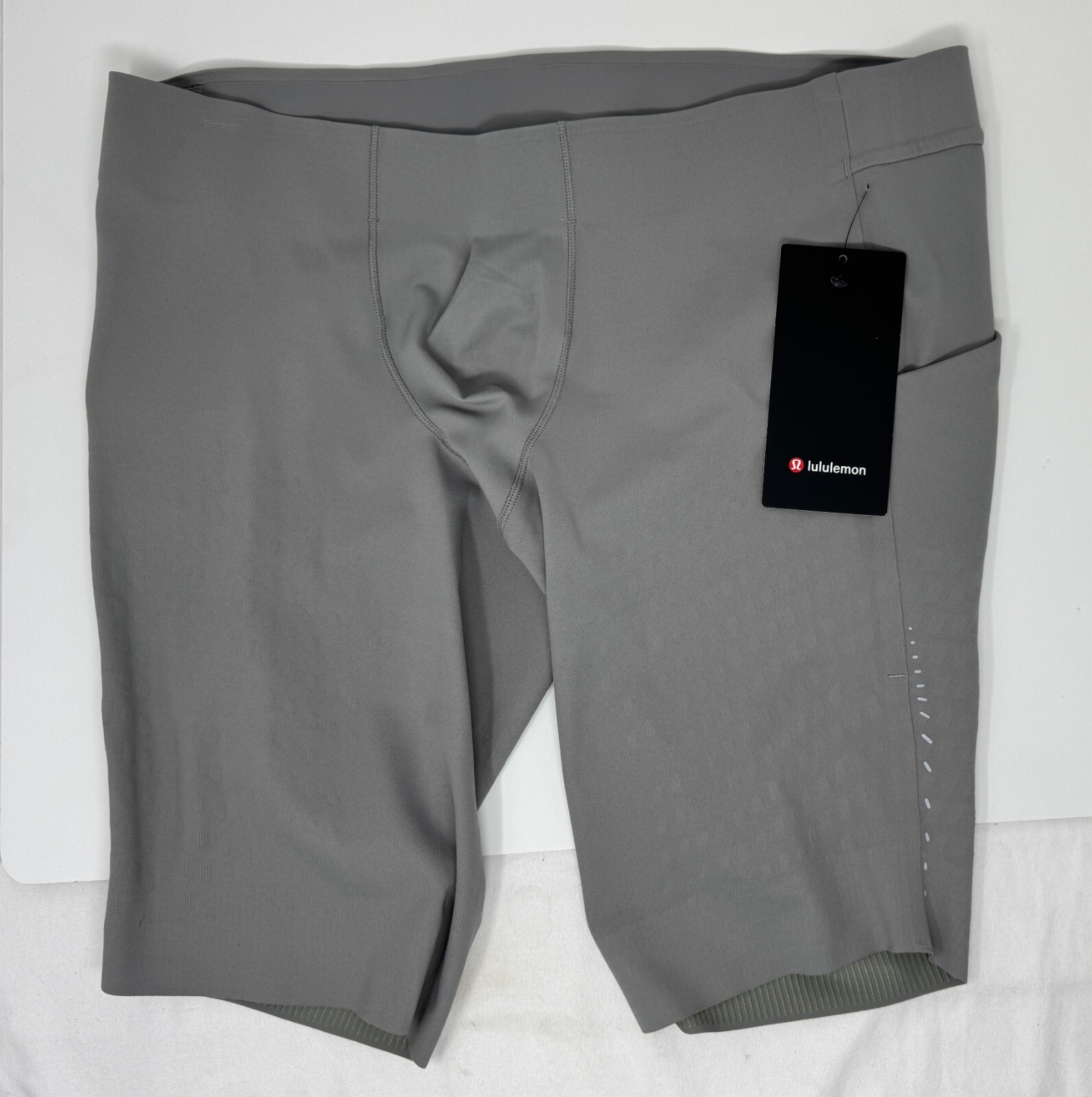 Lululemon Men’s Senseknit Running Short 10\