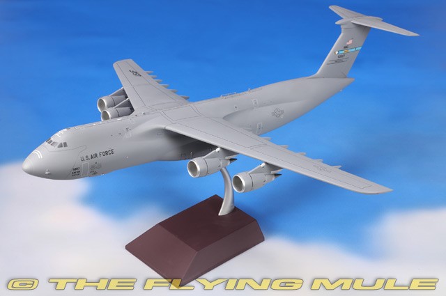 GeminiJets 1:200 C-5M Super Galaxy USAF 436th AW Eagle Wing #85-0007
