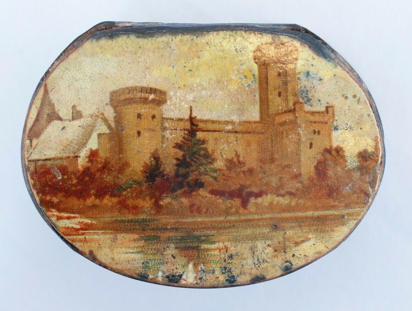 Early 19th Century Papier Mache Snuff Box Europe Castle Battle War
