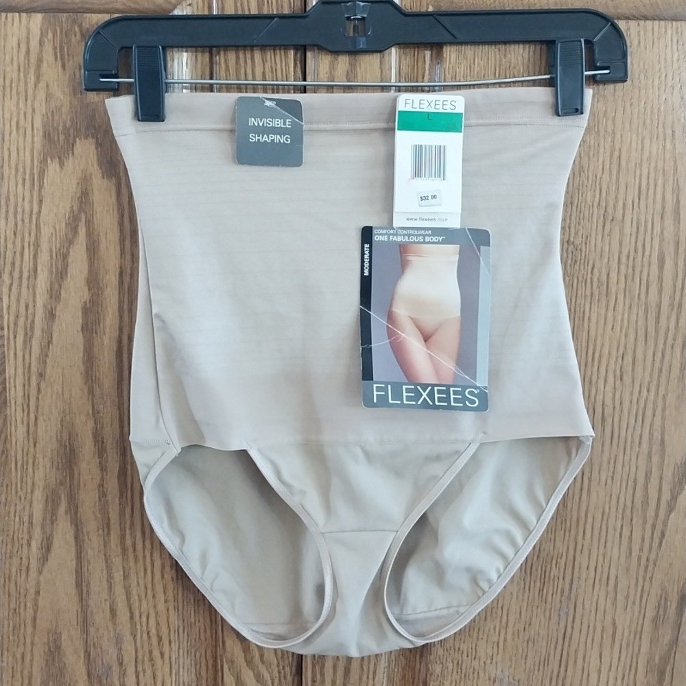 Flexees By Maidenform NWT Shapewear Brief 5264 Size Large Nude Elastic Waist