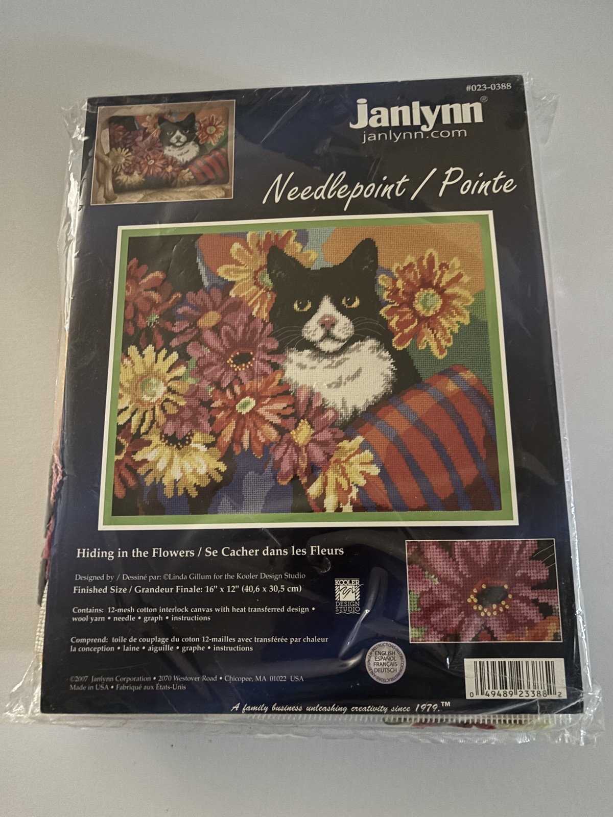 New 2007 Janlynn Needlepoint Kit Hiding in the Flowers Cat #023-0388 New 2007 Janlynn Needlepoint Kit Hiding in the Flowers Cat #023-0388