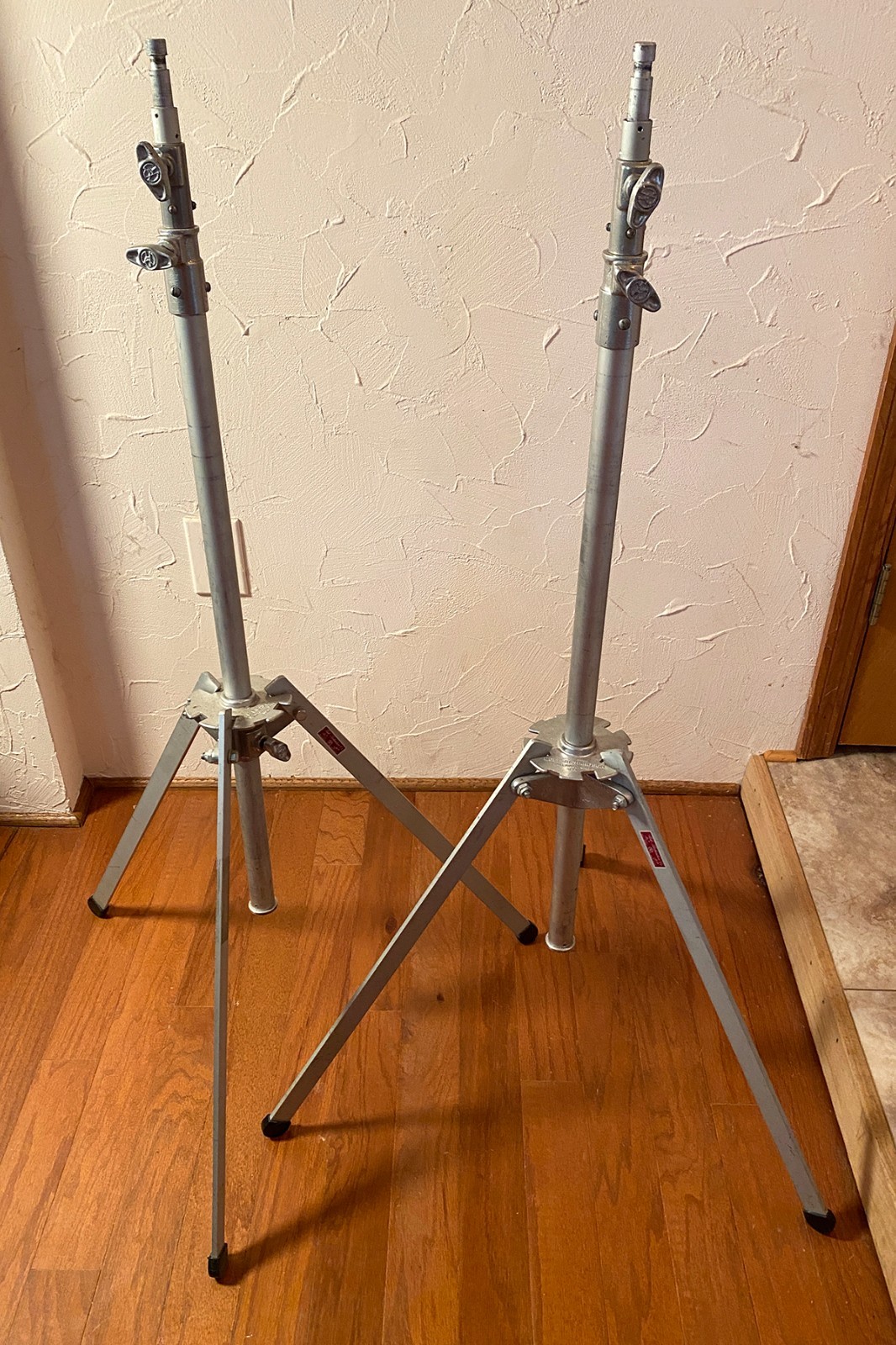Two (2) Mole Richardson 129-12 Vintage Baby Light Stands Photography Aluminum Two (2) Mole Richardson 129-12 Vintage Baby Light Stands Photography Aluminum