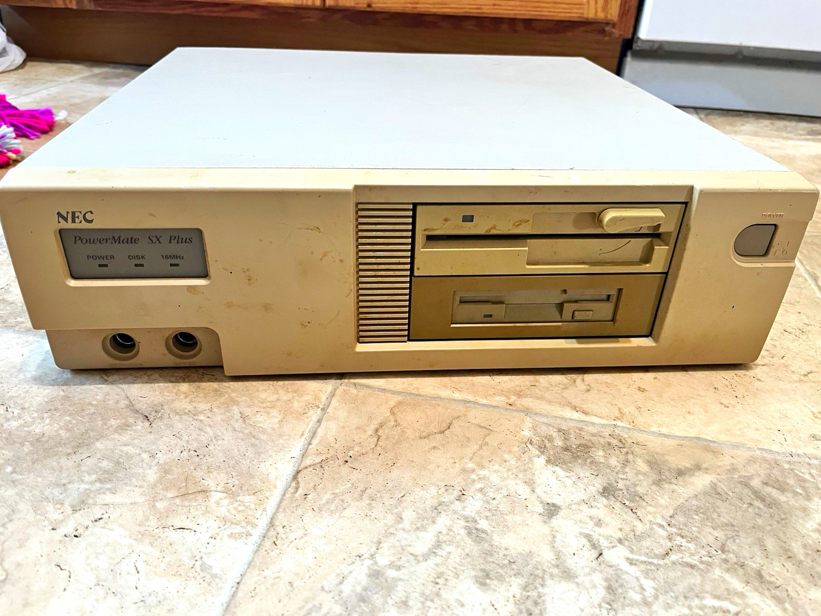 Vintage NEC PowerMate SX Plus Desktop PC PM-80-100X 16MHz Computer w/ Cords Vintage NEC PowerMate SX Plus Desktop PC PM-80-100X 16MHz Computer w/ Cords