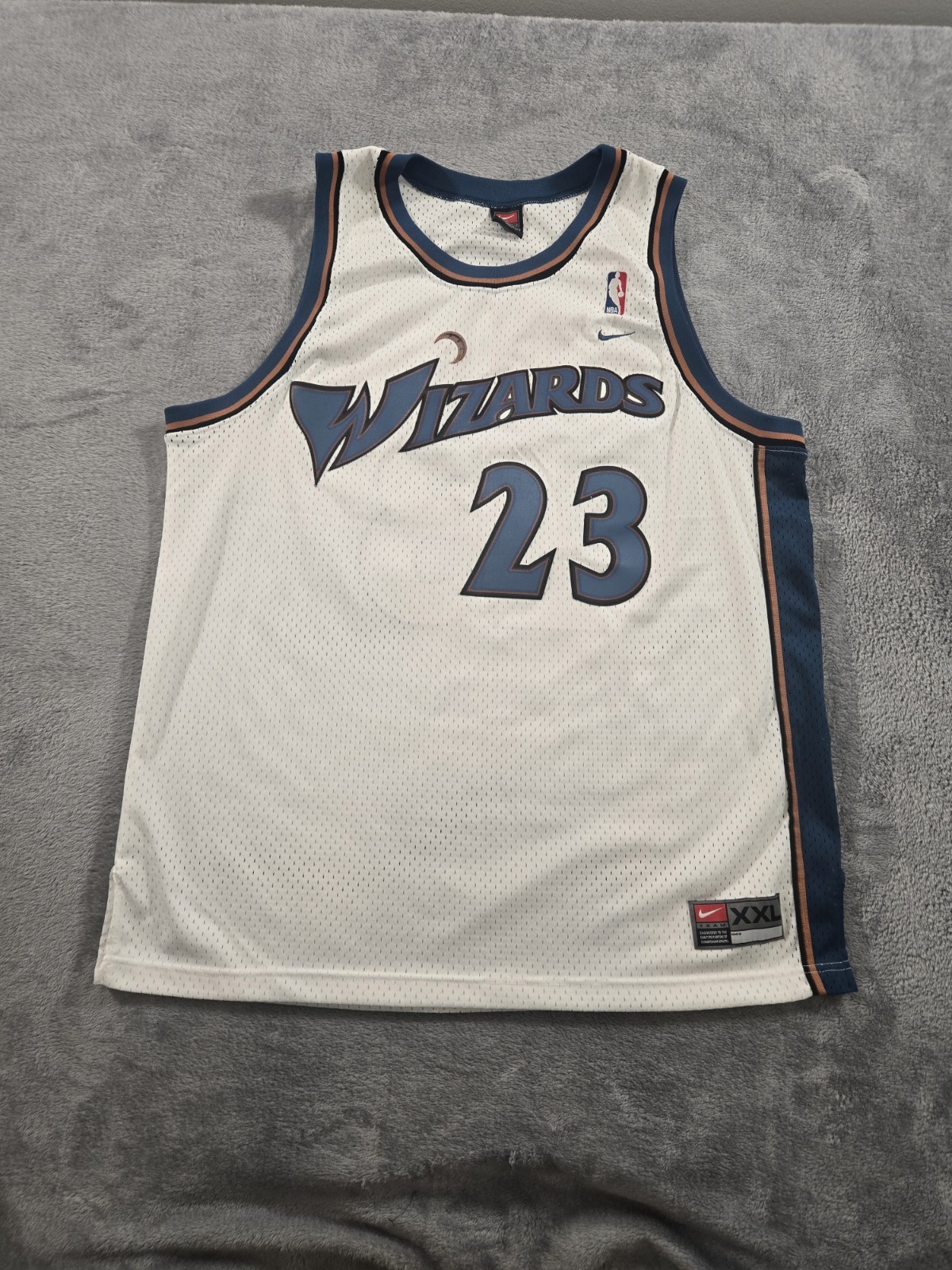 Vintage Michael Jordan Washington Wizards Nike Men\'s 2XL Jersey Stitched Sewn