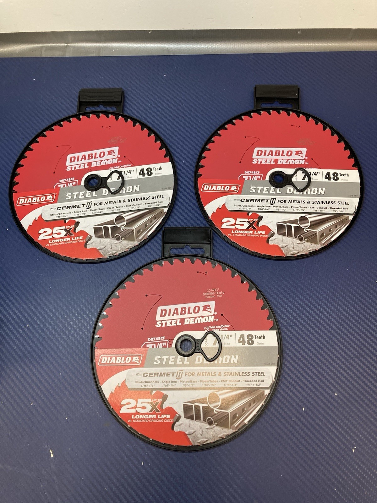 NEW Diablo LOT OF 3  D0748CF Steel Demon Metal Cutting Saw Blade 7-1/4