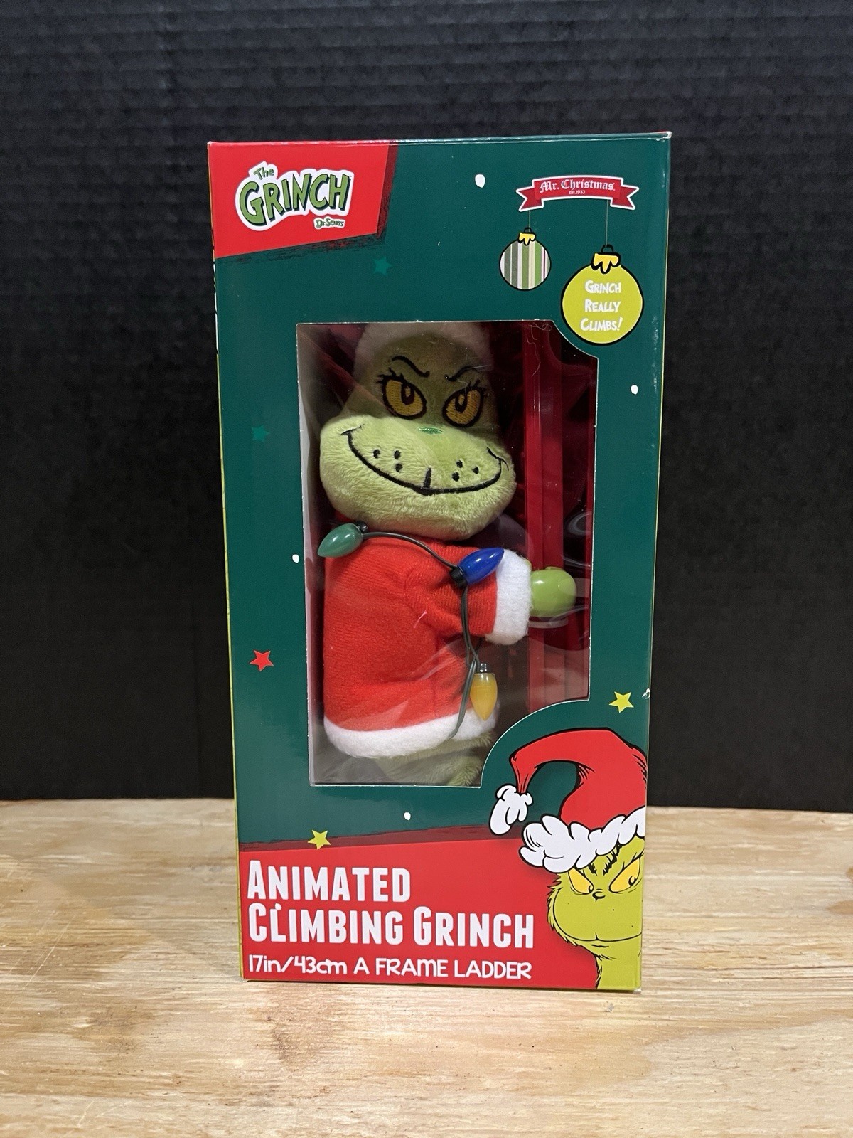 Animated Climbing Grinch 17 In/43 Cm A Frame Ladder, Lights And Music Sealed