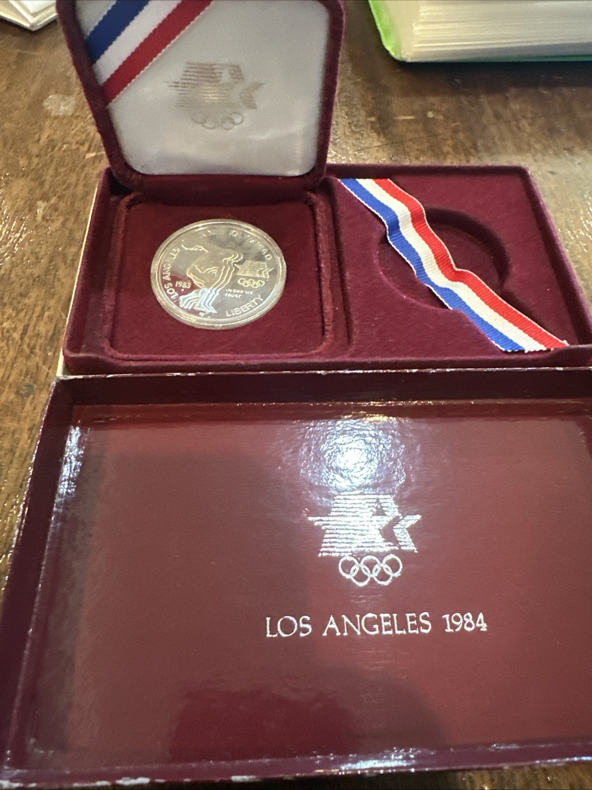 1983 S Los Angeles Olympics 90% Silver Dollar Proof Discus Commemorative US MINT 1983 S Los Angeles Olympics 90% Silver Dollar Proof Discus Commemorative US MINT