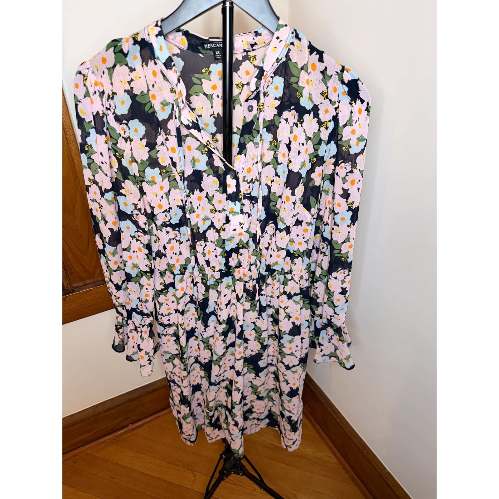 J.Crew Mercantile XS Floral Long Sleeve Mini Dress Navy Pink Ruffle J.Crew Mercantile XS Floral Long Sleeve Mini Dress Navy Pink Ruffle