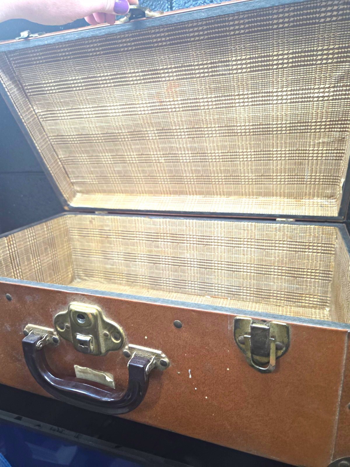1950s True Vintage Brown Vinyl Hard-Sided Suitcase Luggage, Locking 1950s True Vintage Brown Vinyl Hard-Sided Suitcase Luggage, Locking