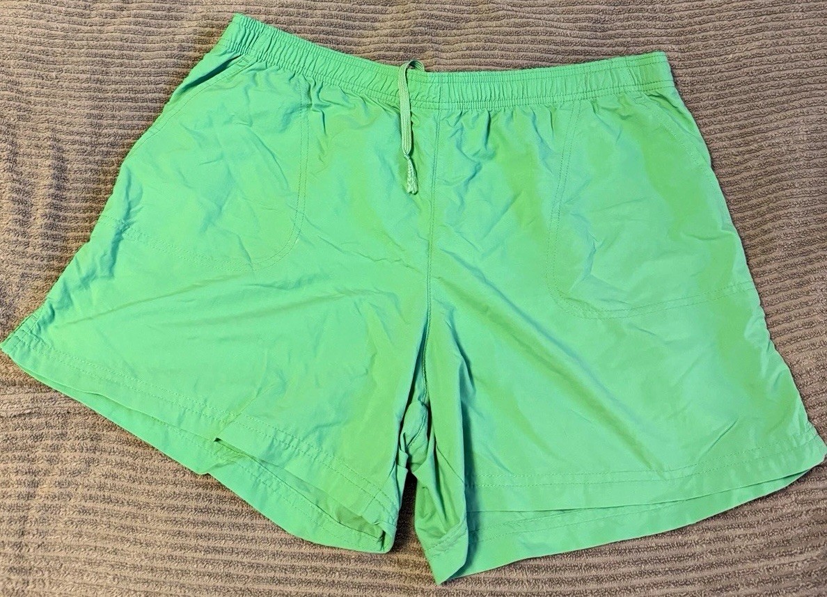Columbia River Shorts XL Women’s 5 in. Lot of 2. Green and Pink. Columbia River Shorts XL Women’s 5 in. Lot of 2. Green and Pink.