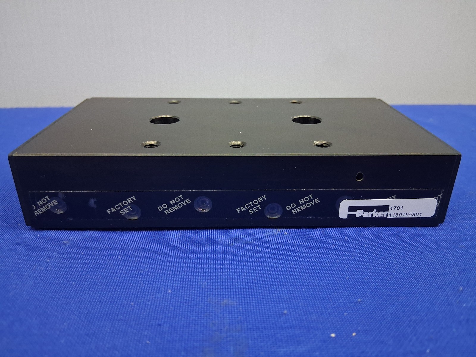 Parker  4701 Ball Bearing Manual Linear Slide Standard Manual Positioner