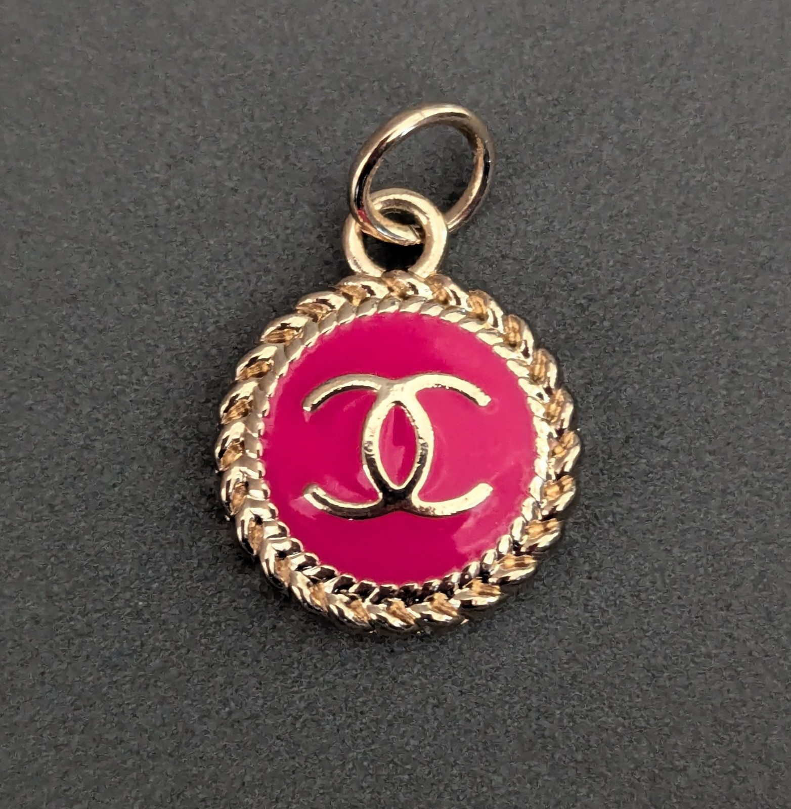 CC Button Gold & Magenta Pink Round Etched Zipper Pull Charm 16mm