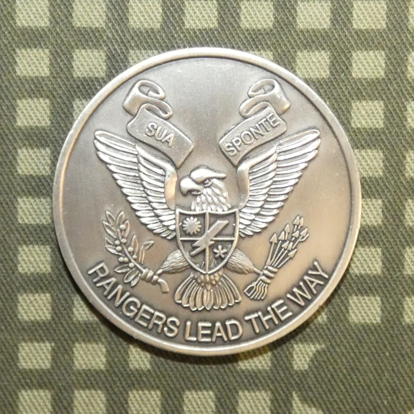 Original 1990s US Army 2nd Ranger Battalion 2/75 Silver Challenge Coin