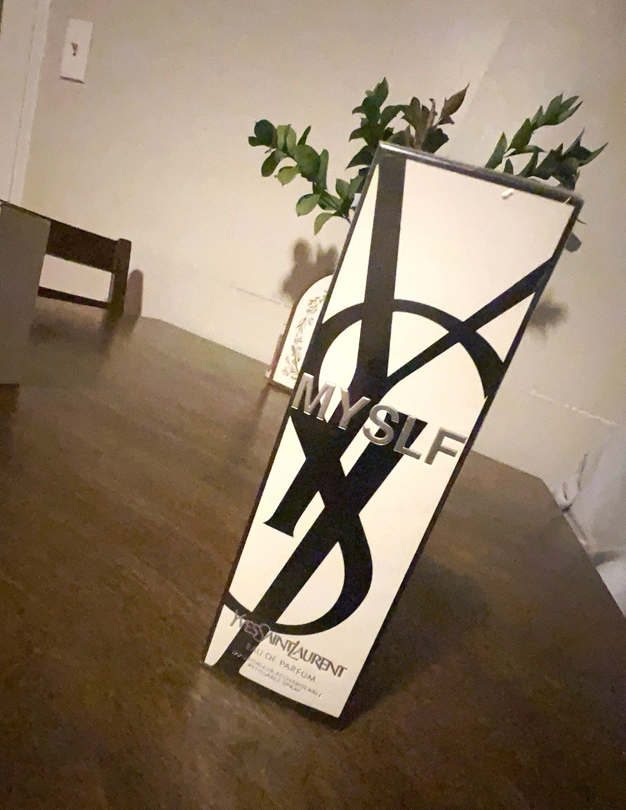 Yves Saint Laurent MYSLF Eau de Parfum Spray, Regular Size 3.3 fl oz. Original Yves Saint Laurent MYSLF Eau de Parfum Spray, Regular Size 3.3 fl oz. Original