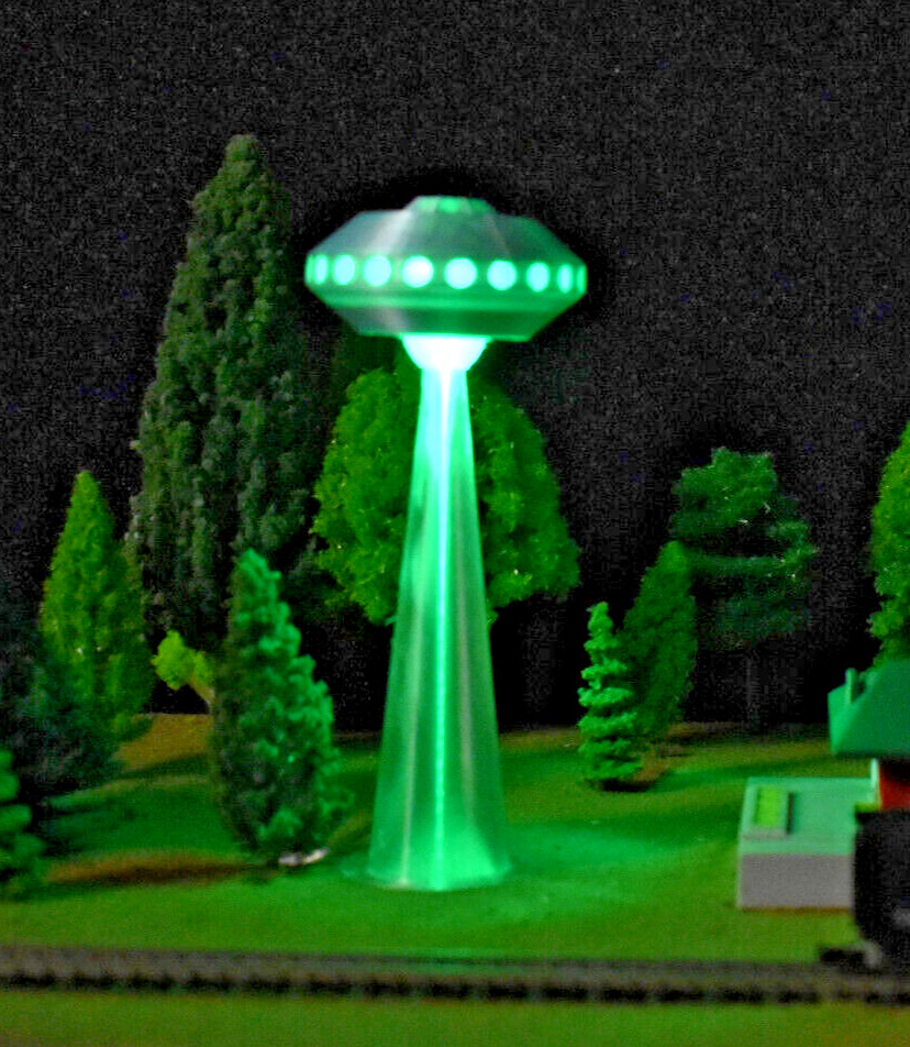 N Z T Scale Trains UFO Flying Saucer Space Ship With Abduction Green Laser Beam N Z T Scale Trains UFO Flying Saucer Space Ship With Abduction Green Laser Beam
