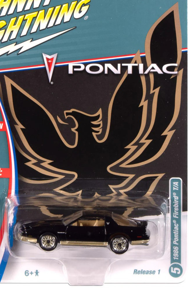 Johnny Lightning Muscle Cars USA Black / Gold 1986 Pontiac Firebird T/A 1:64 Car
