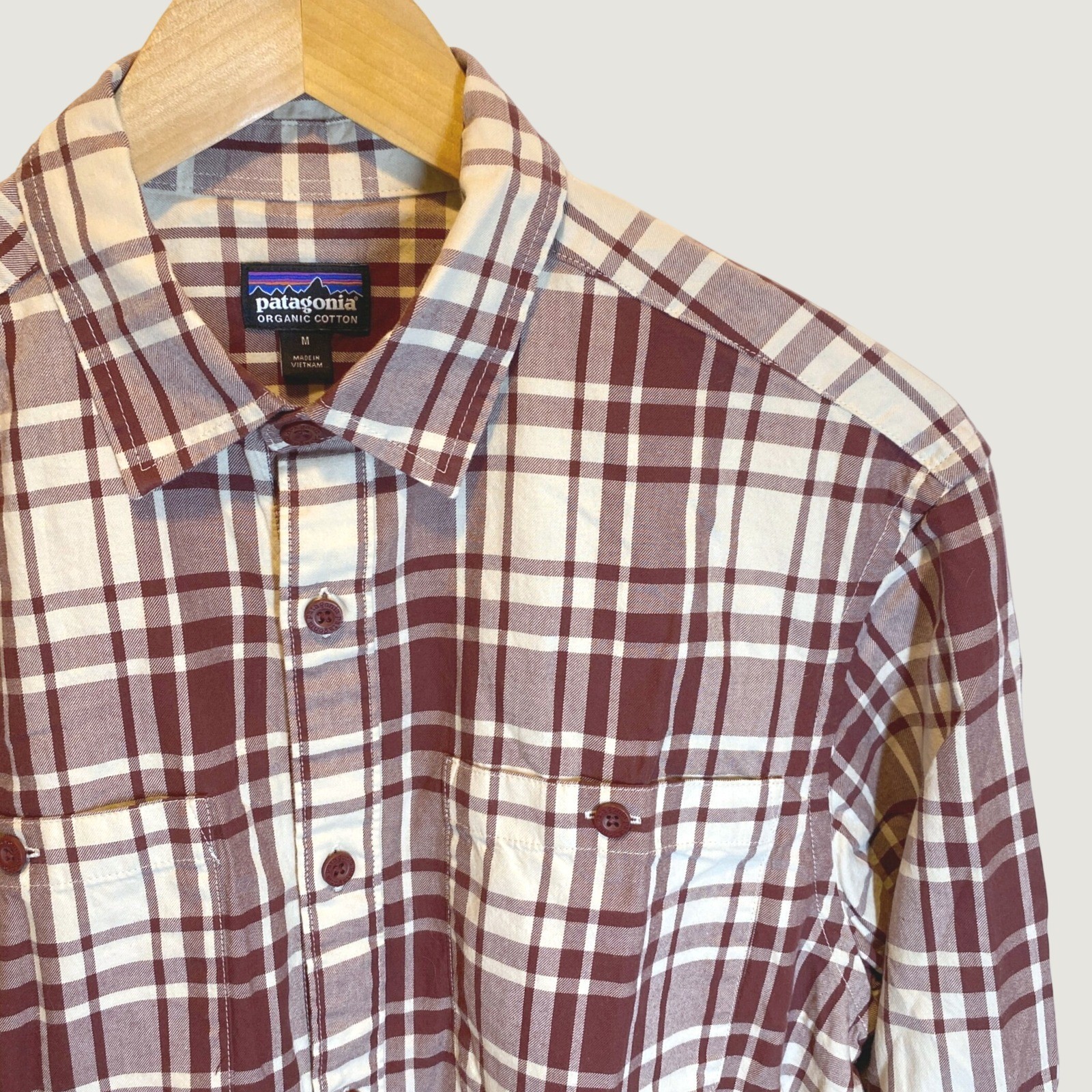 Patagonia Lightweight Fjord Flannel Shirt Maroon Plaid Mens Medium 53838