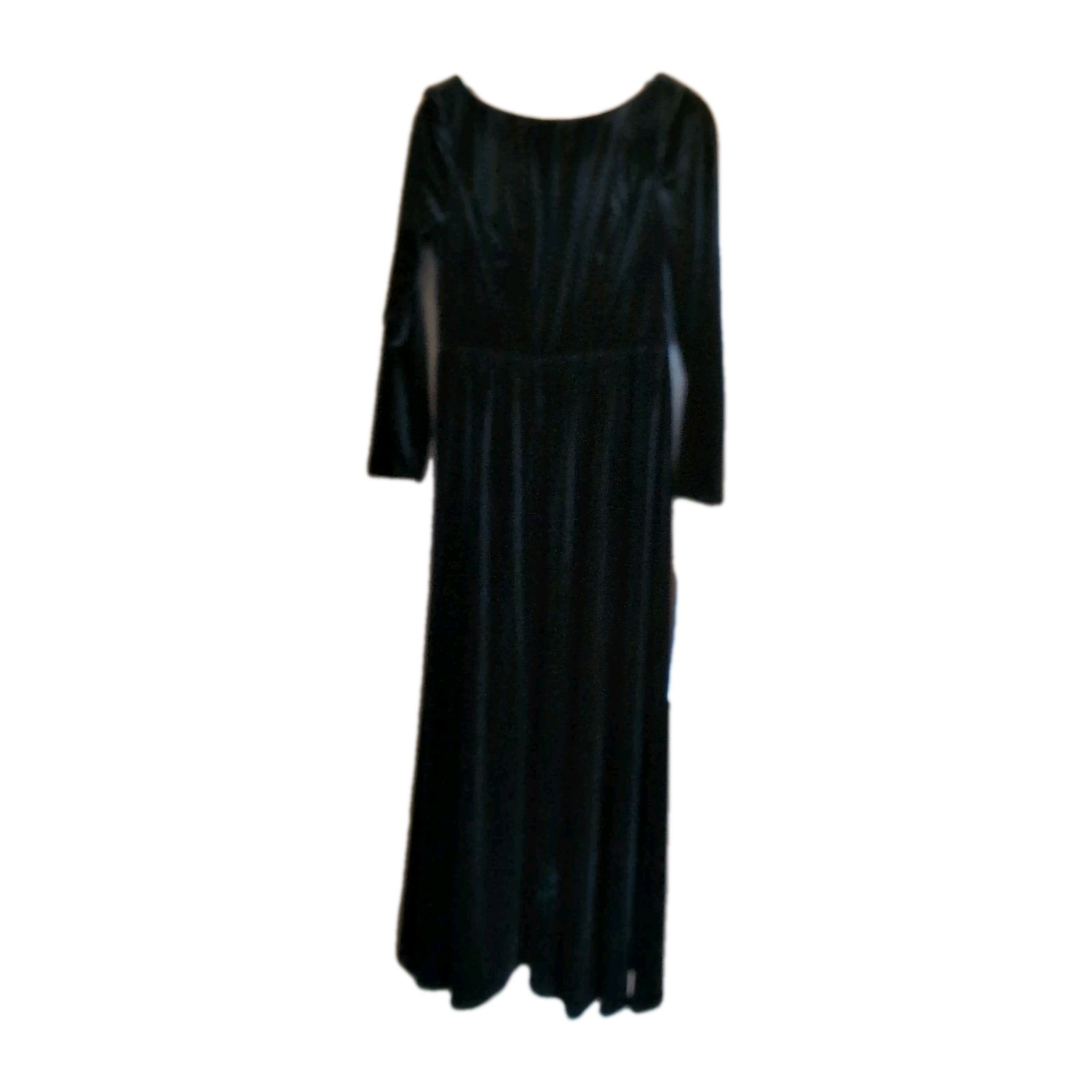 Azazie Brynn Black Velvet V Back Sz A10 Maxi Dress Witchy Vamp Autumn Wedding Azazie Brynn Black Velvet V Back Sz A10 Maxi Dress Witchy Vamp Autumn Wedding