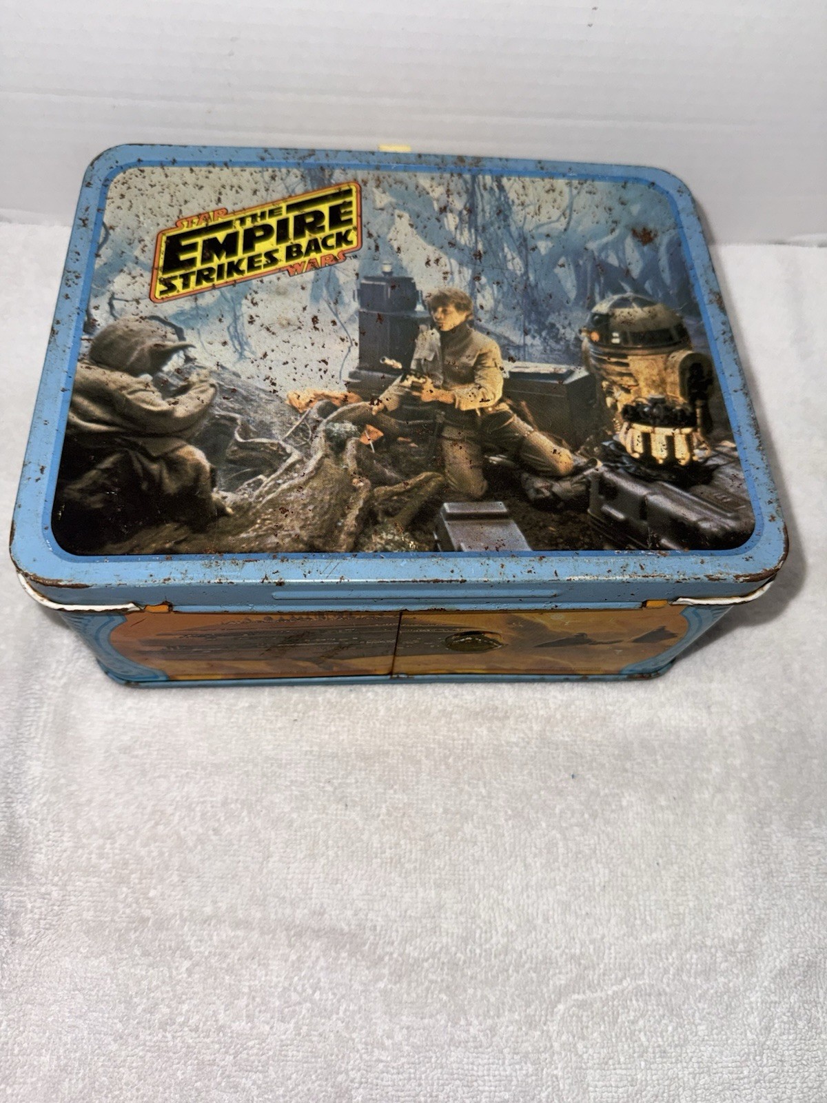 Vintage 1980 Star Wars The Empire Strikes Back metal lunchbox No Thermos Vintage 1980 Star Wars The Empire Strikes Back metal lunchbox No Thermos