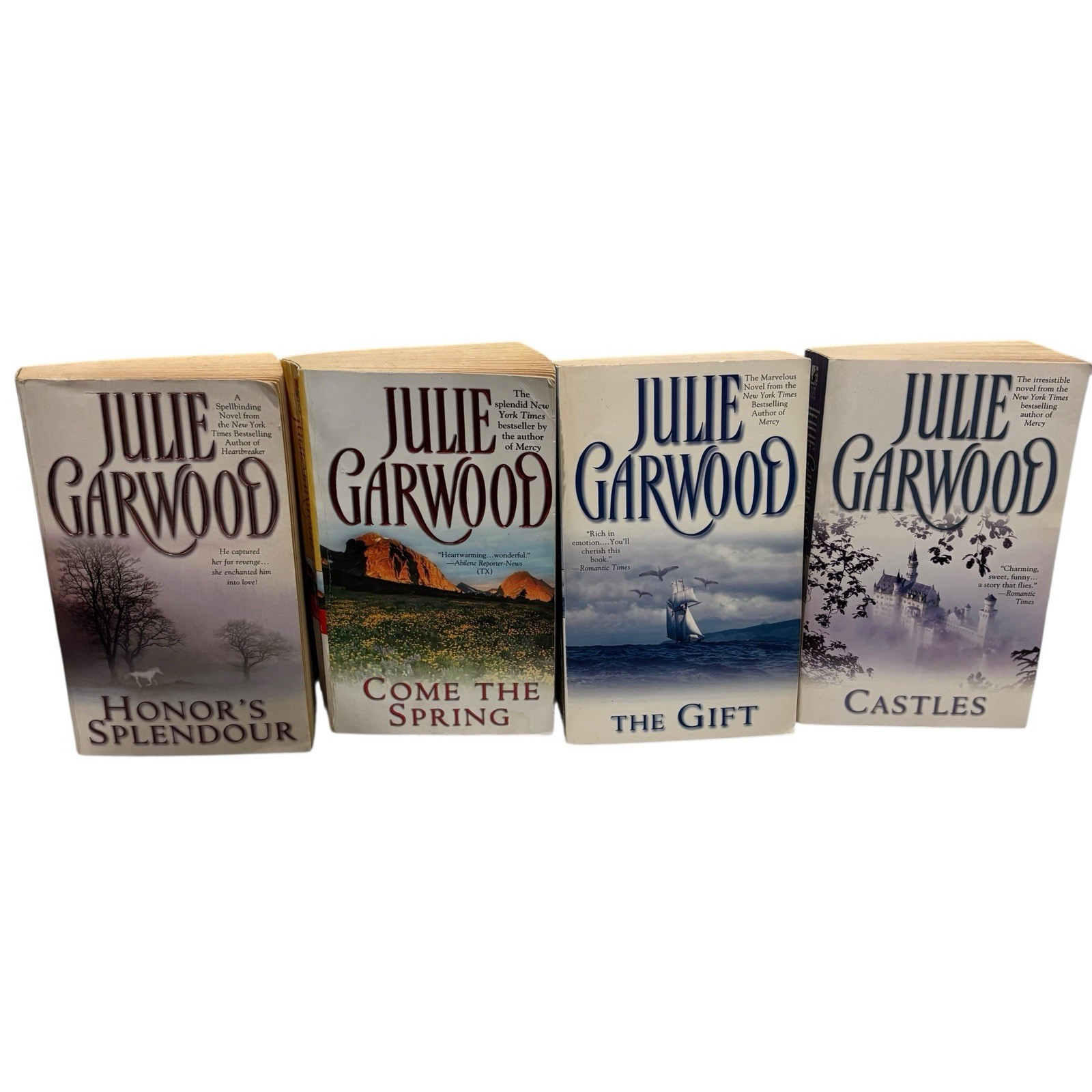 Vintage Julie Garwood 4 Book Bundle, Historical Romance, Castles, The Gift Vintage Julie Garwood 4 Book Bundle, Historical Romance, Castles, The Gift