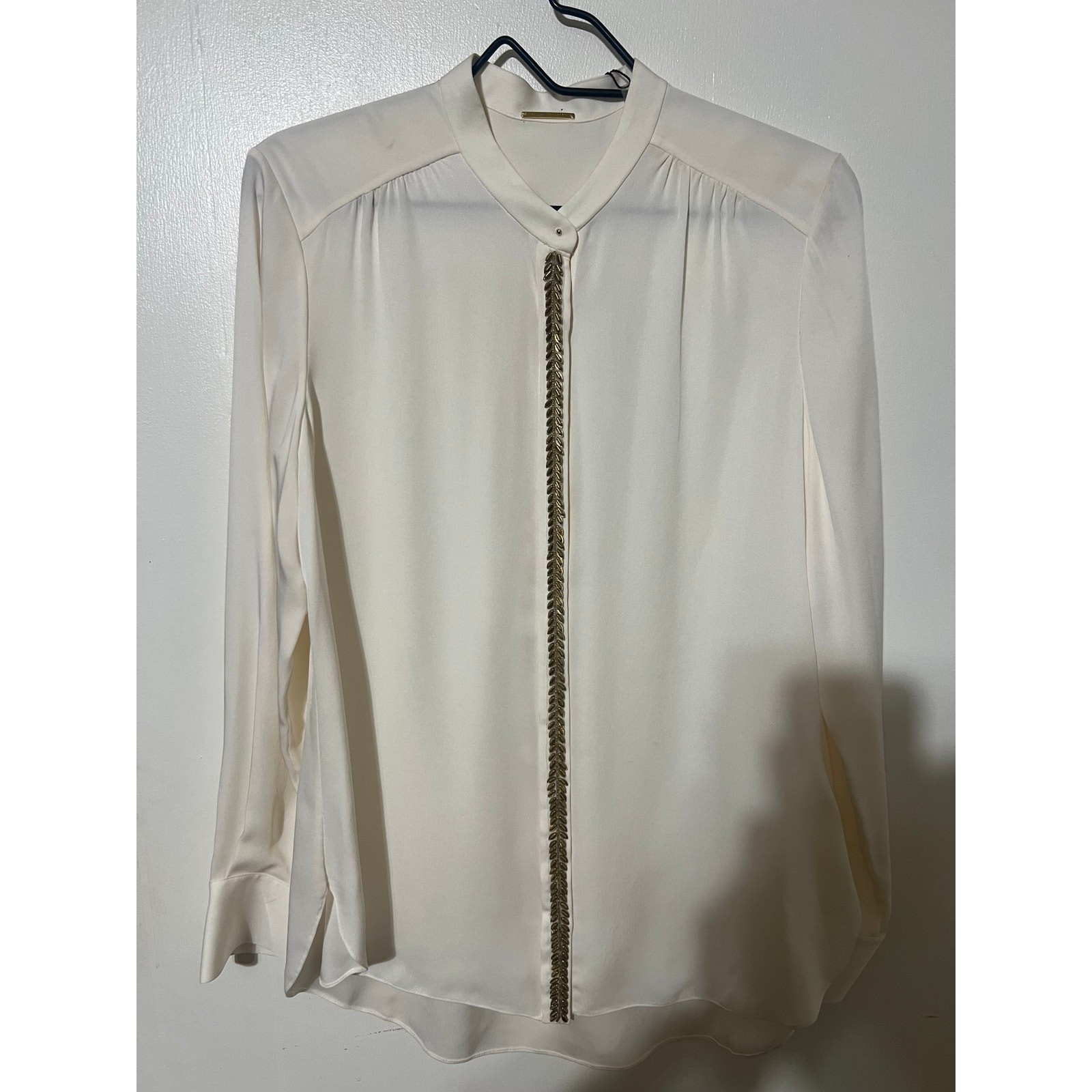 Elie Tahari 100% Silk Button Up Blouse Elie Tahari 100% Silk Button Up Blouse