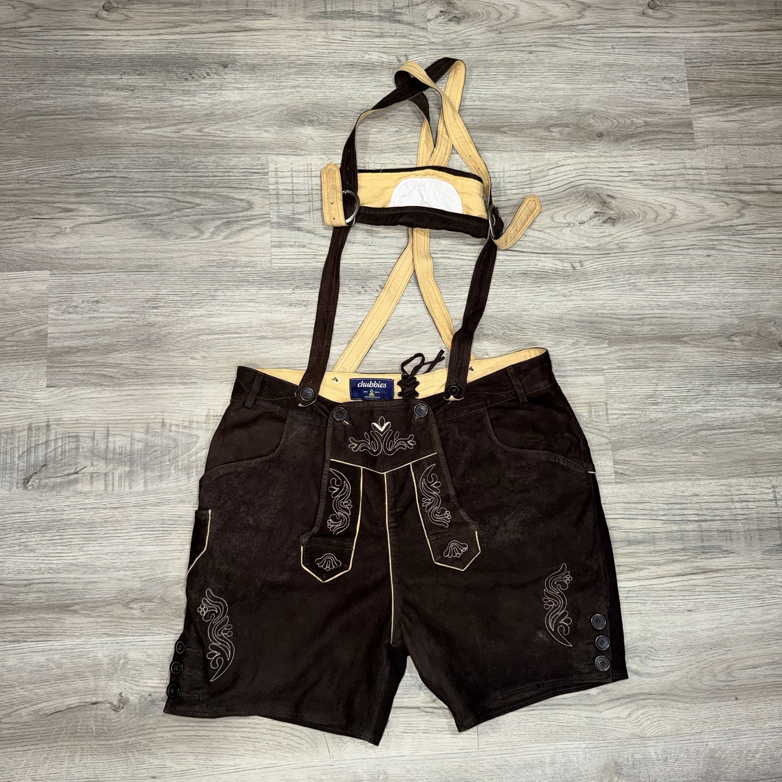 Chubbies Men’s XL Brown Lederhosen Shorts Suspenders Oktoberfest Bavarian Costum