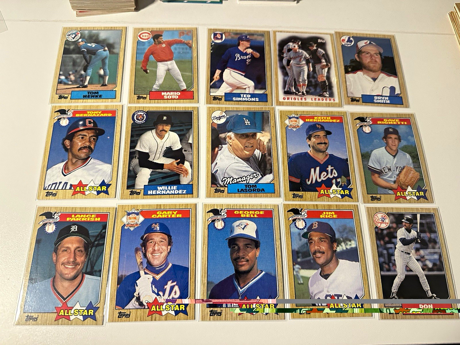 Don Mattingly + Gary Carter 1987 Topps 15 Card Lot Baseball Don Mattingly + Gary Carter 1987 Topps 15 Card Lot Baseball
